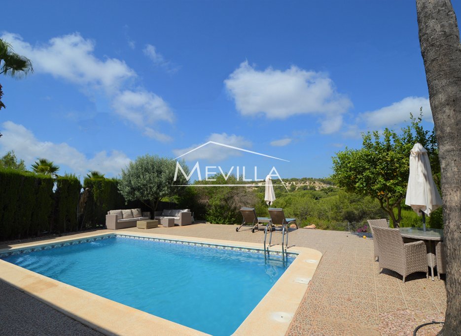 Reventas - Chalet / Villa - Orihuela Costa - Villamartin