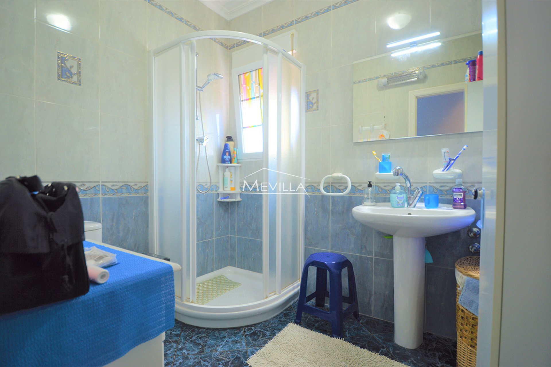 Reventas - Chalet / Villa - Orihuela Costa - Villamartin