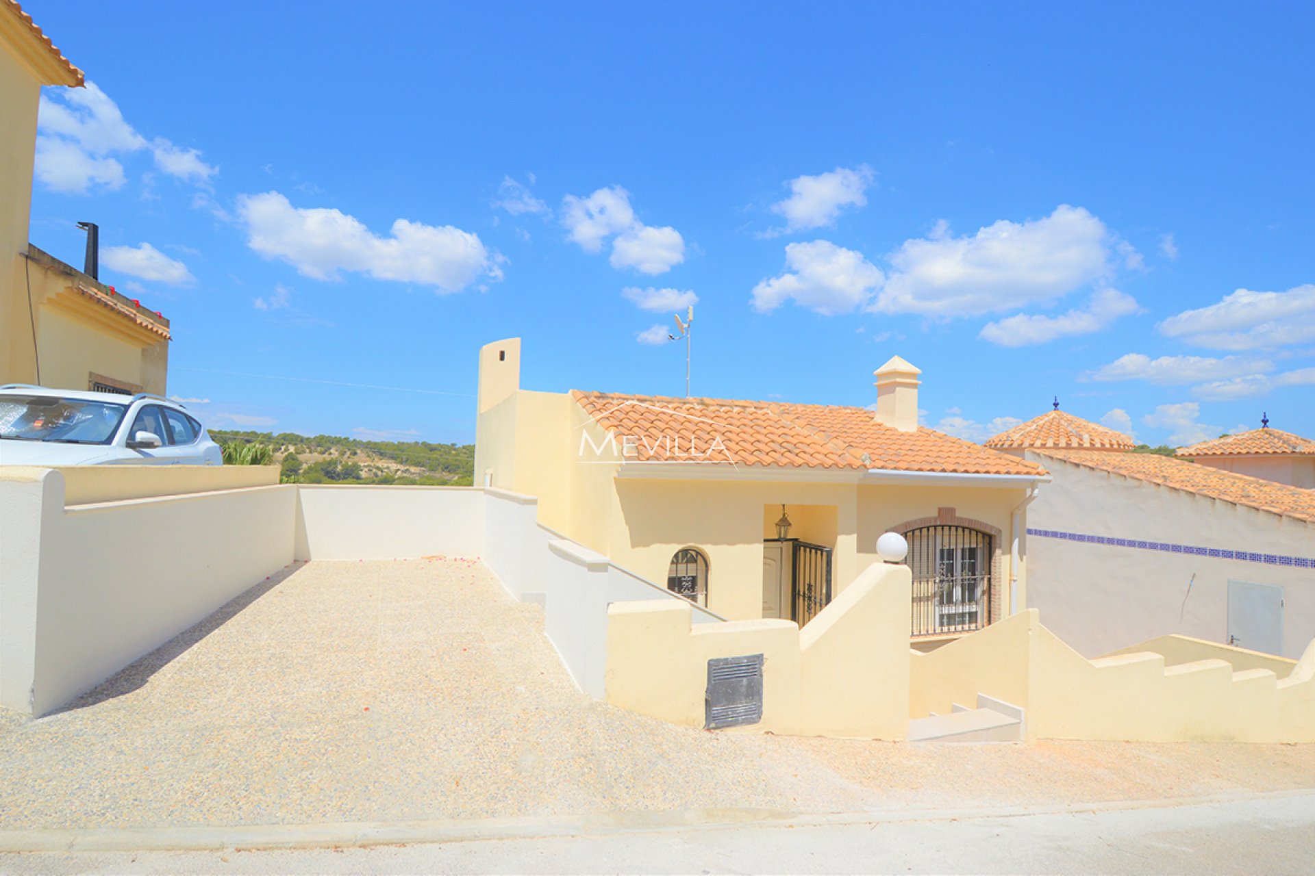 Reventas - Chalet / Villa - Orihuela Costa - Villamartin