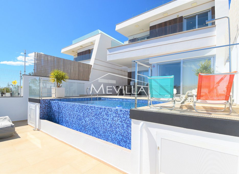 Reventas - Chalet / Villa - Orihuela Costa - Villamartin
