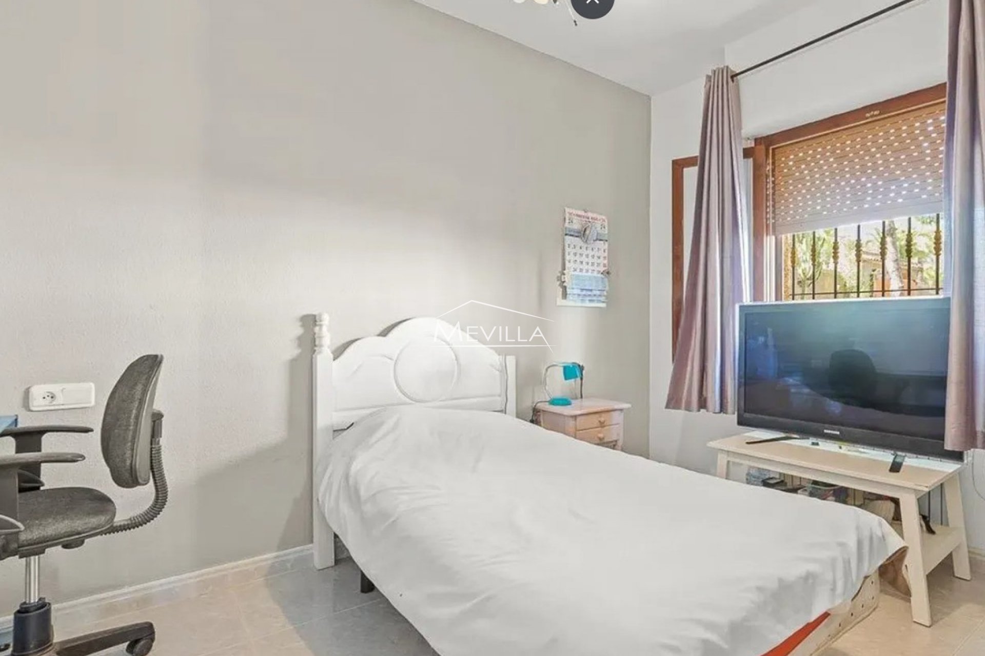 Reventas - Chalet / Villa - Orihuela Costa - Villamartin