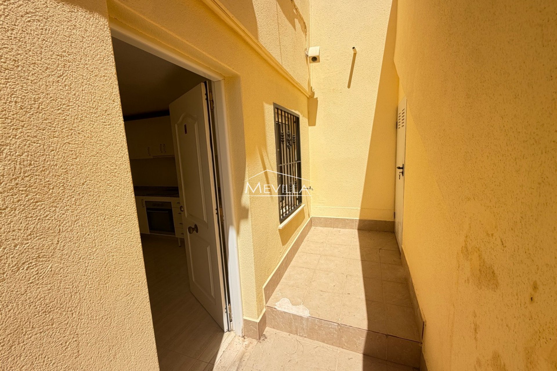 Reventas - Chalet / Villa - Orihuela Costa - Villamartin