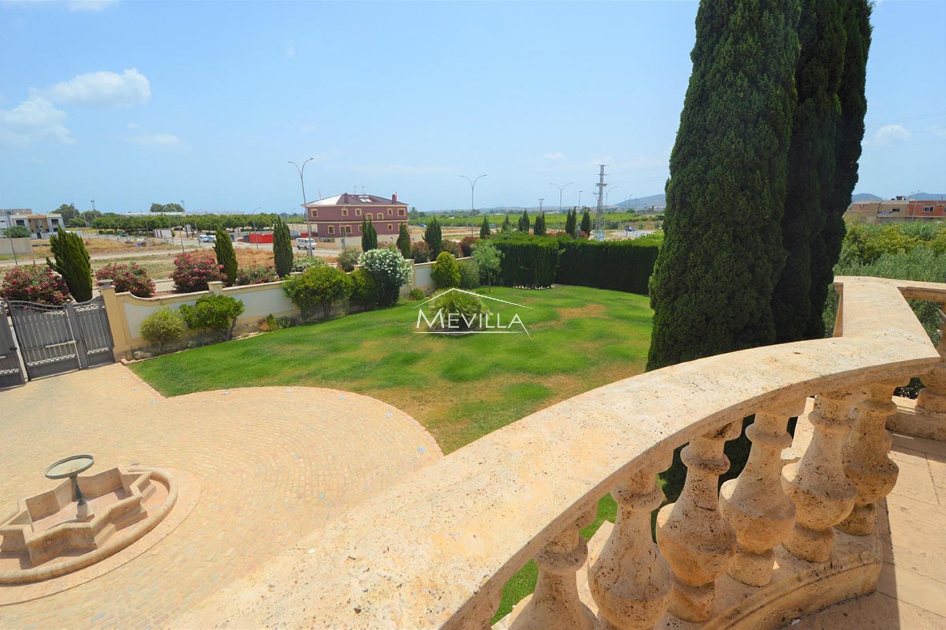 Reventas - Chalet / Villa - Orihuela