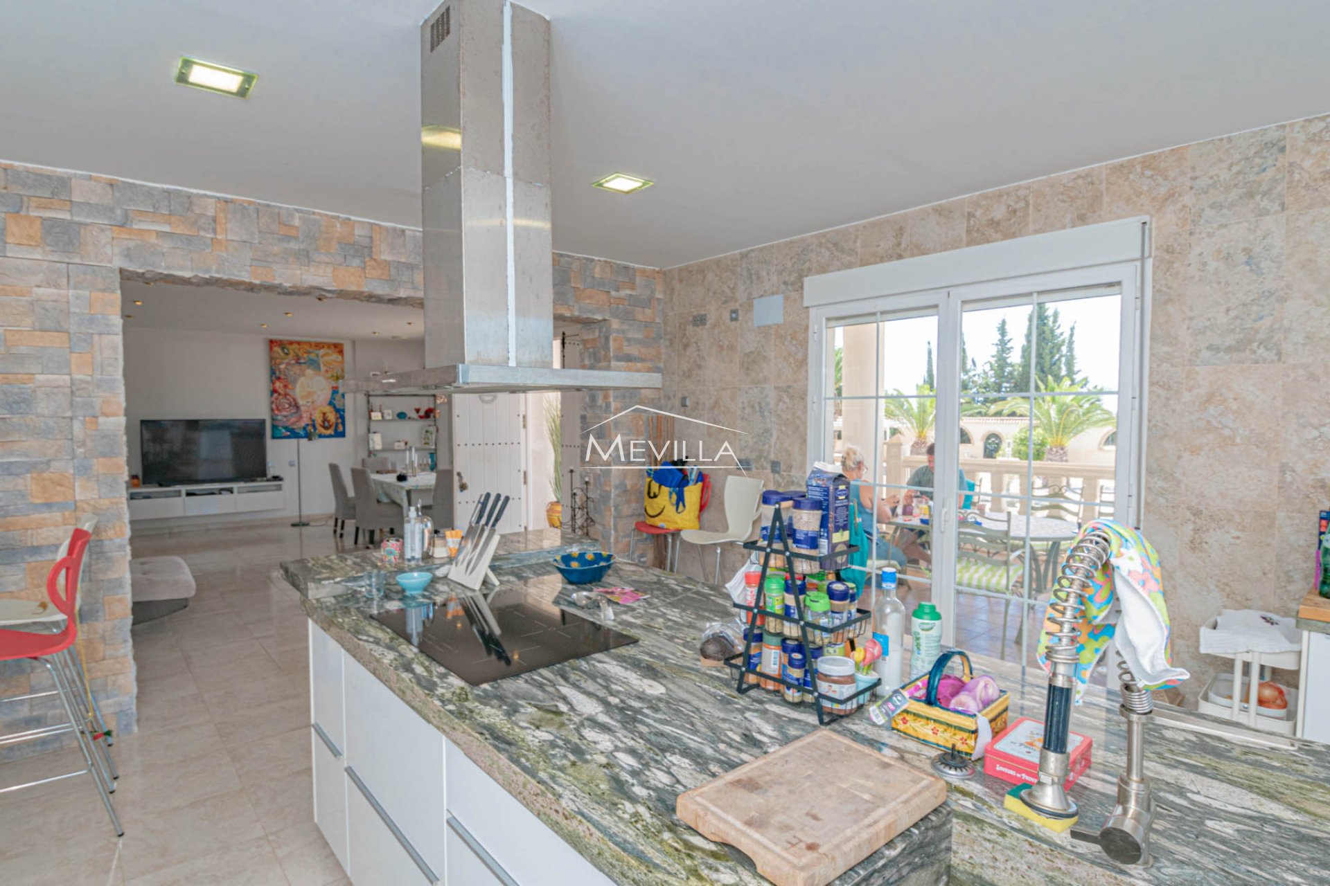 Reventas - Chalet / Villa - Orihuela