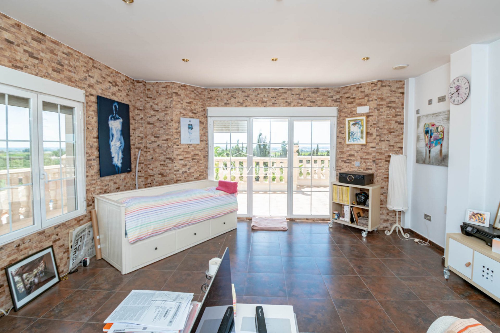 Reventas - Chalet / Villa - Orihuela