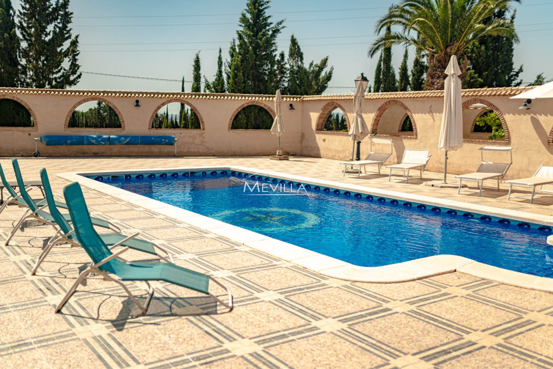 Reventas - Chalet / Villa - Orihuela
