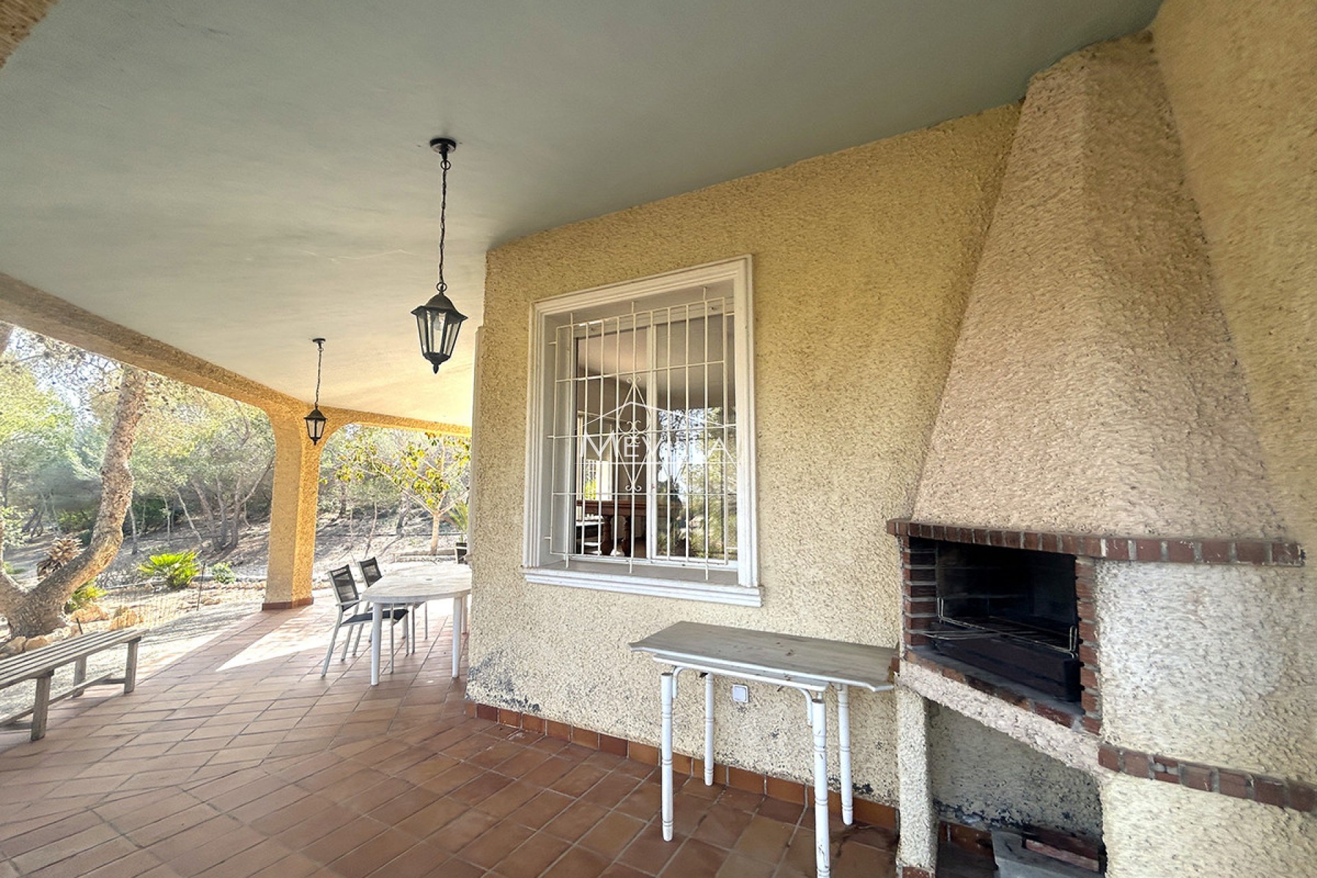 Reventas - Chalet / Villa - San Miguel de Salinas