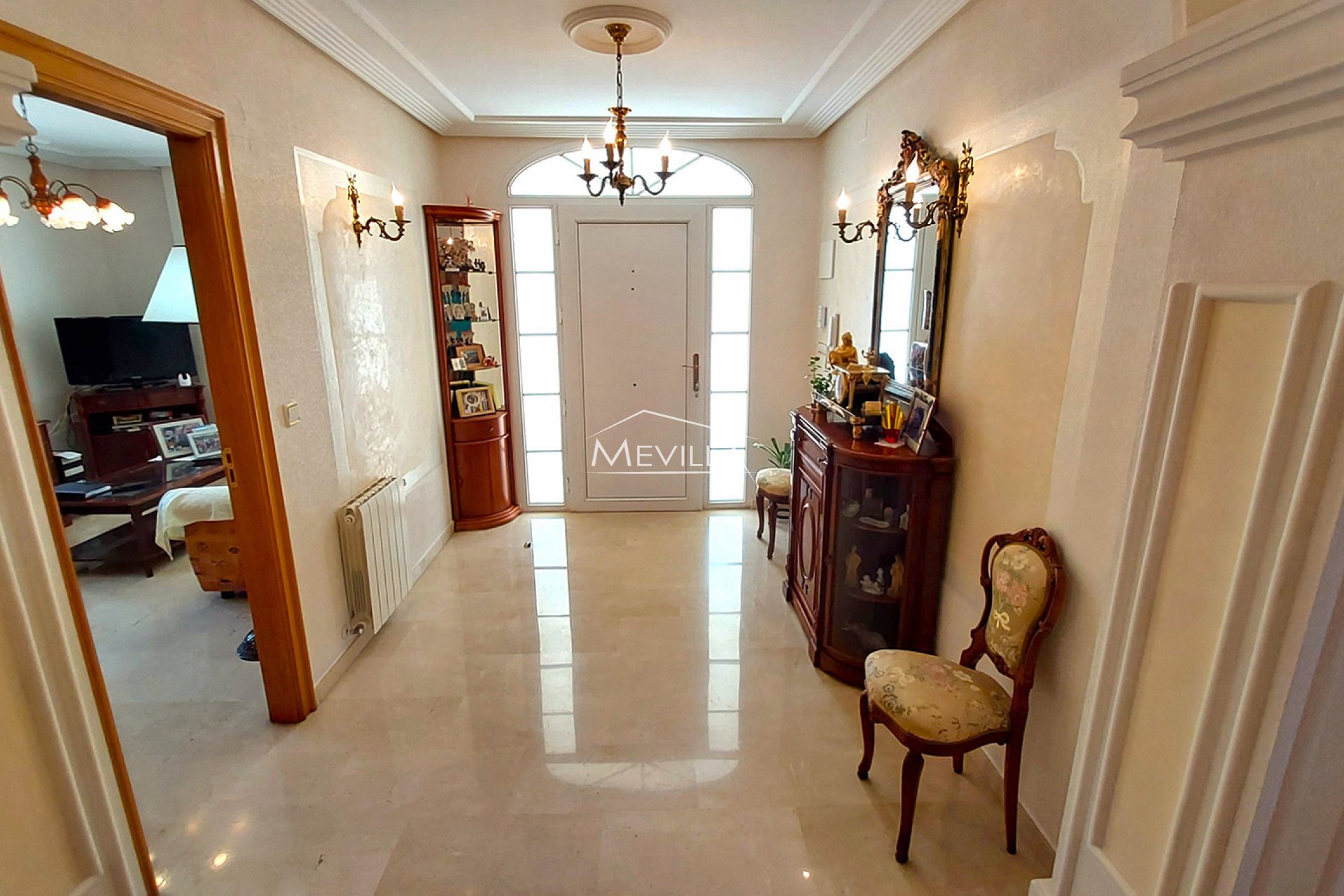 Reventas - Chalet / Villa - Torrevieja - Los Balcones