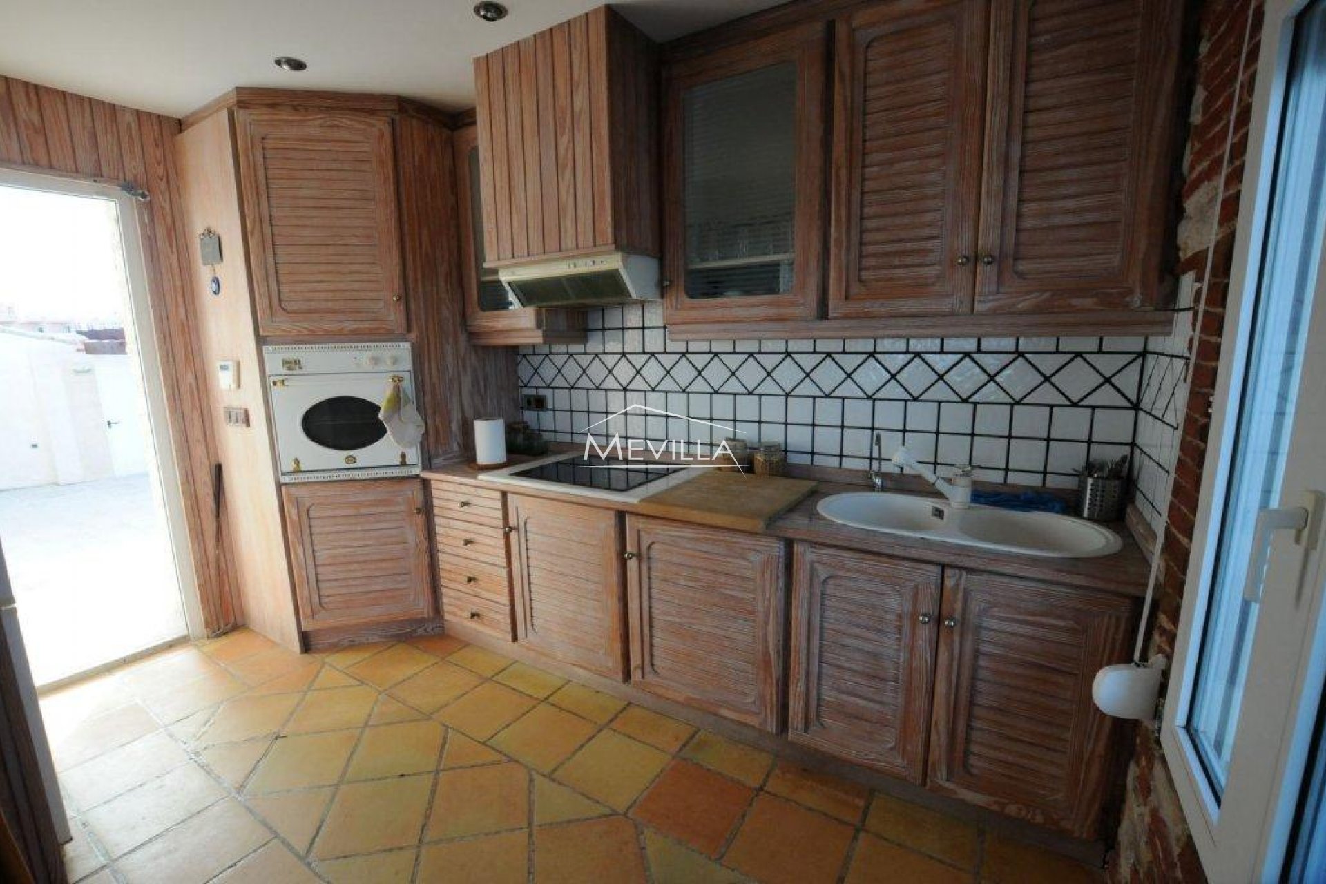 Reventas - Chalet / Villa - Torrevieja