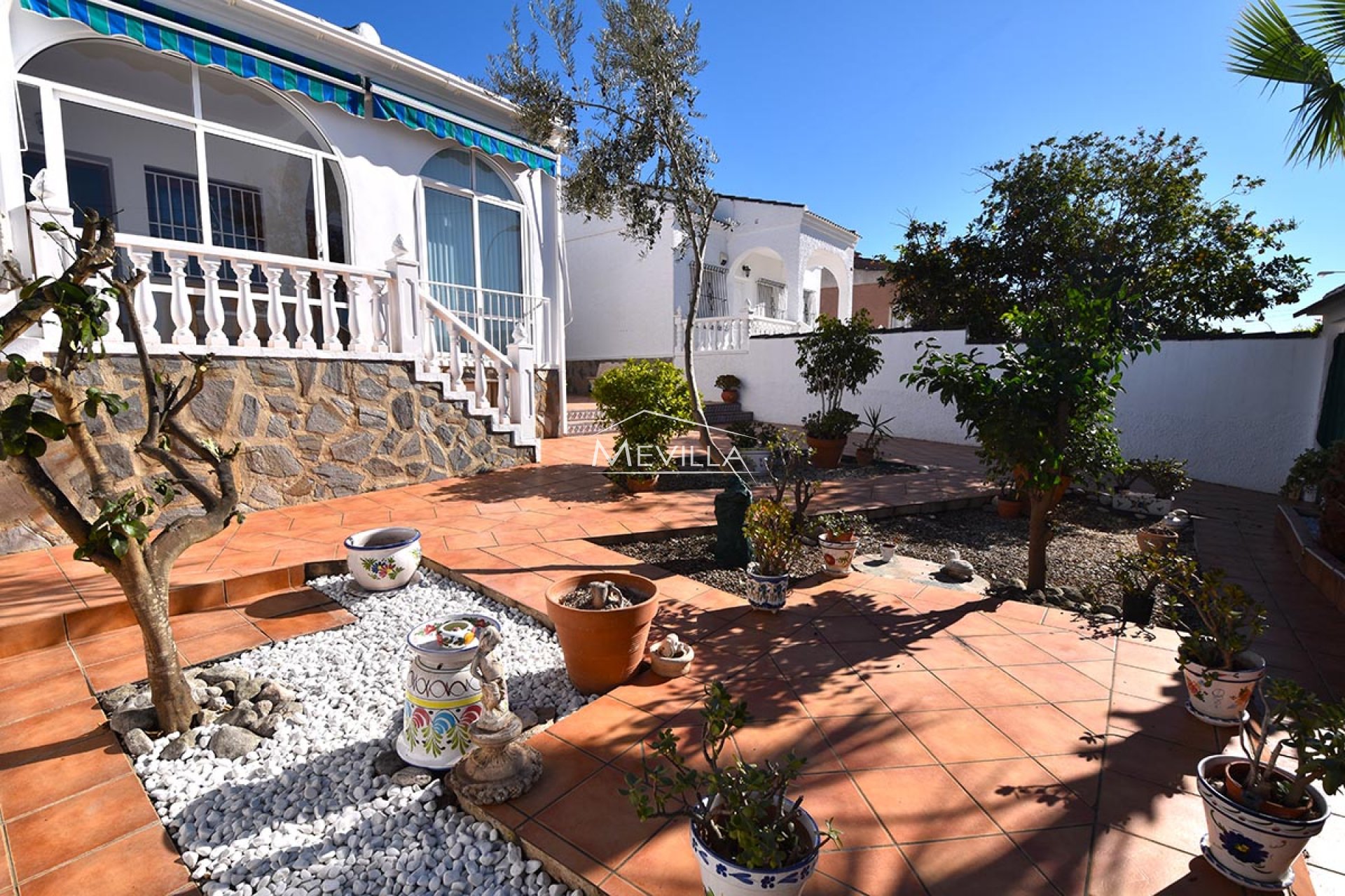Reventas - Chalet / Villa - Torrevieja