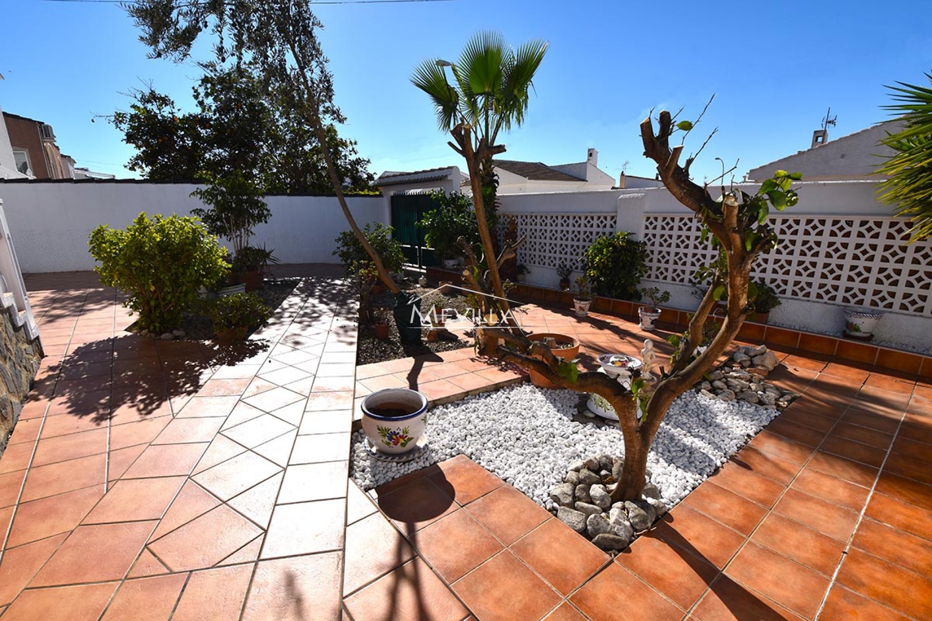 Reventas - Chalet / Villa - Torrevieja