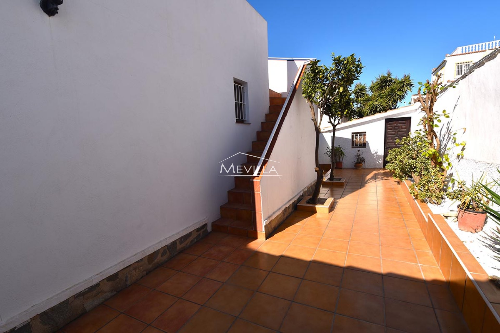 Reventas - Chalet / Villa - Torrevieja