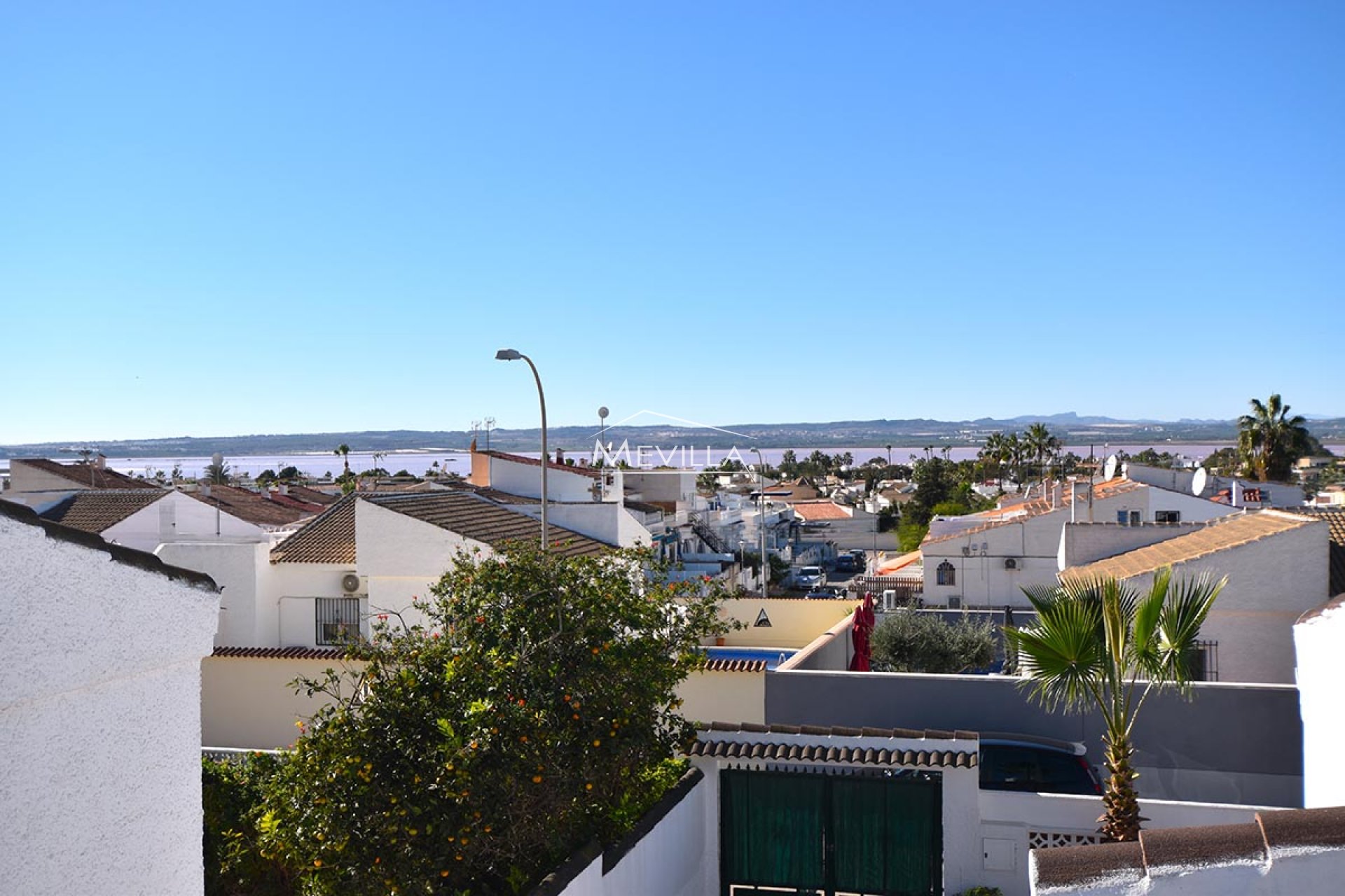 Reventas - Chalet / Villa - Torrevieja