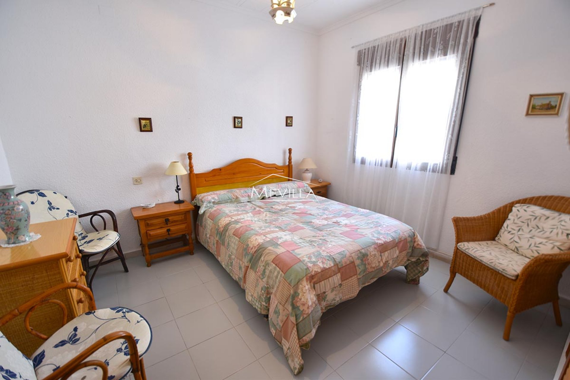 Reventas - Chalet / Villa - Torrevieja