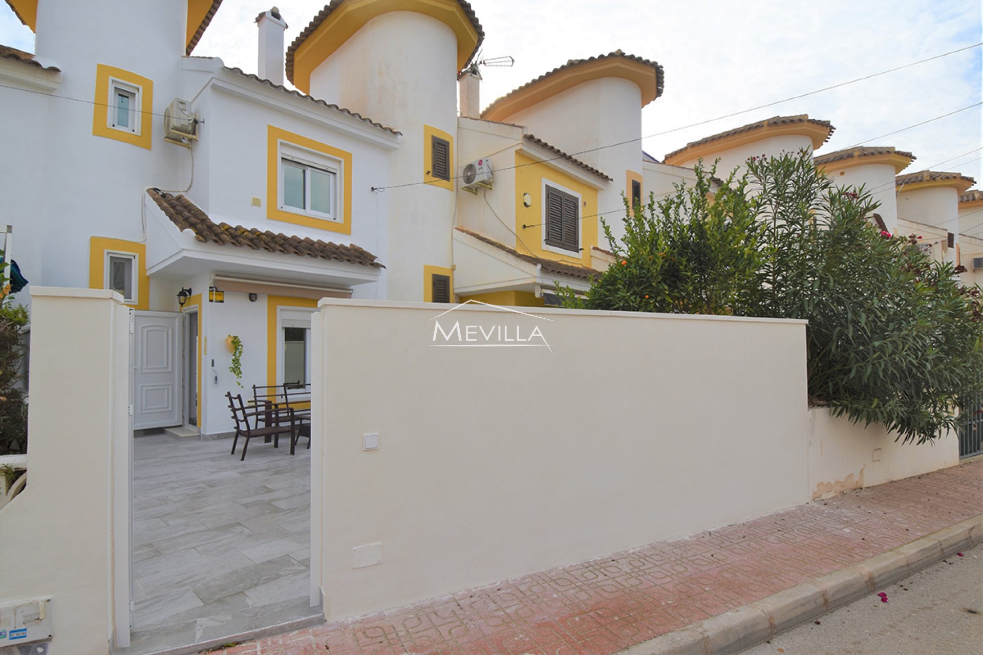 Reventas - Duplex - Orihuela Costa - Playa Flamenca