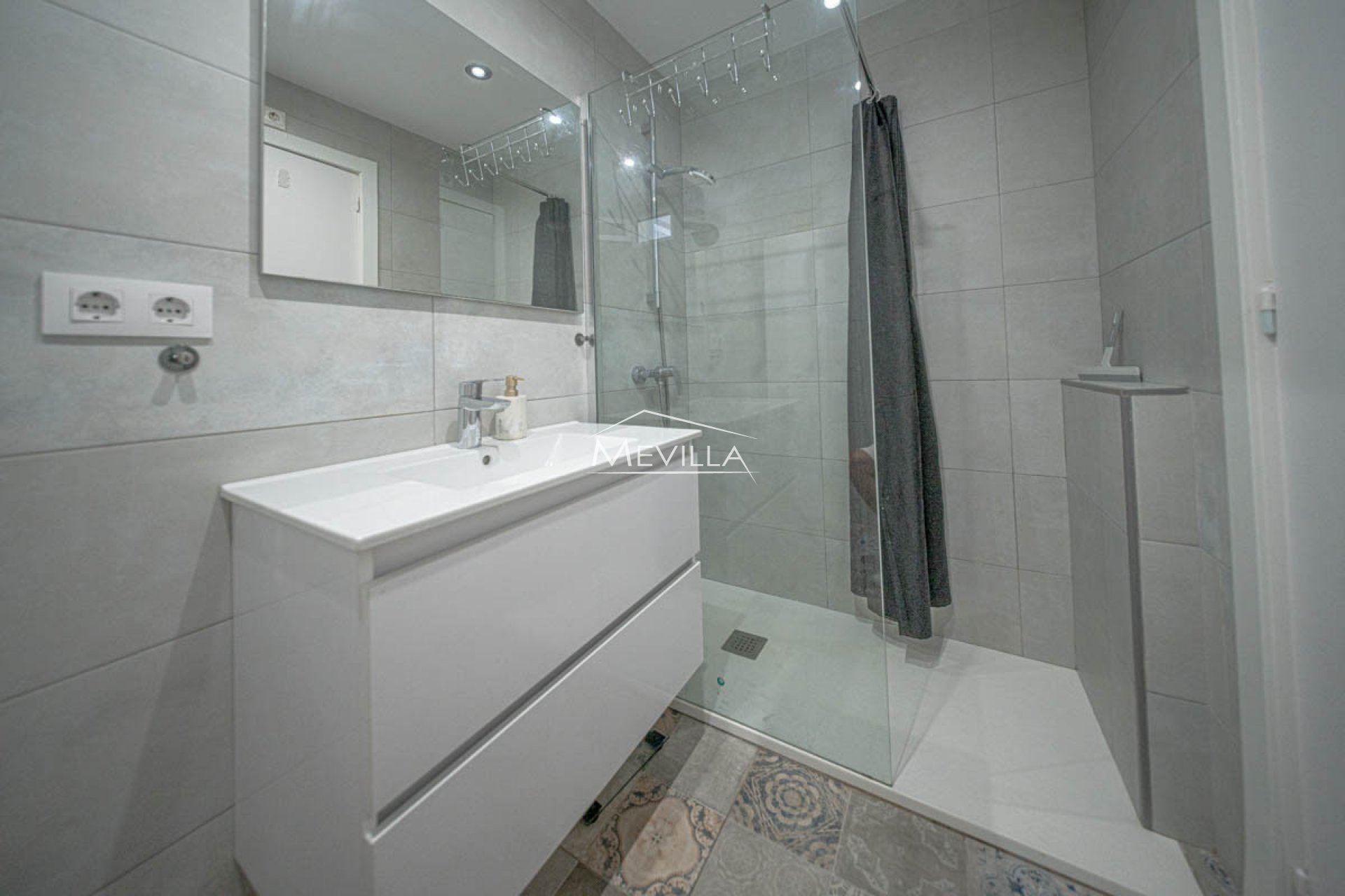 Reventes -  - Orihuela Costa - Cabo Roig