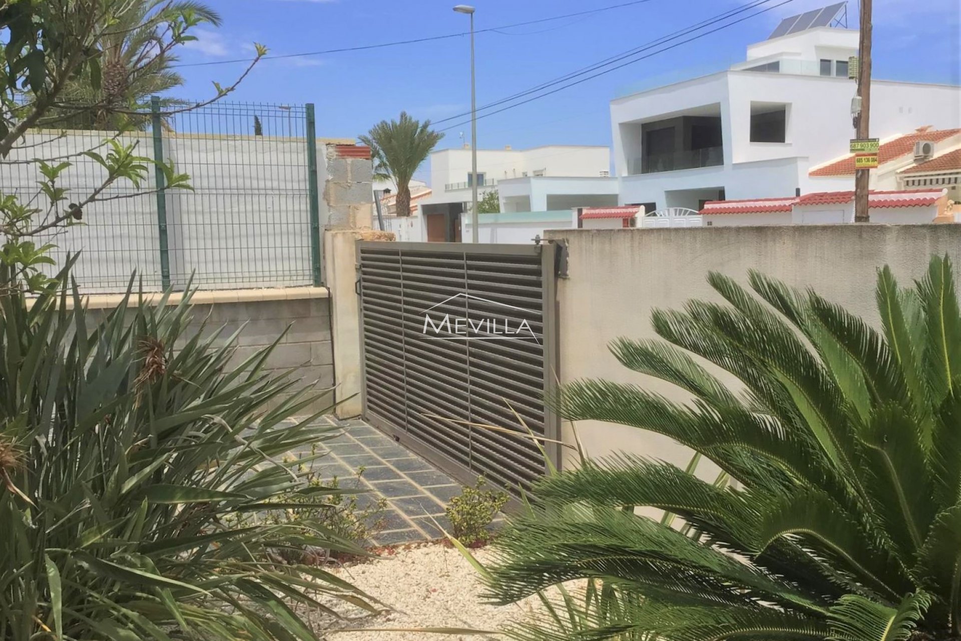 Reventes -  - Orihuela Costa - Mil Palmeras