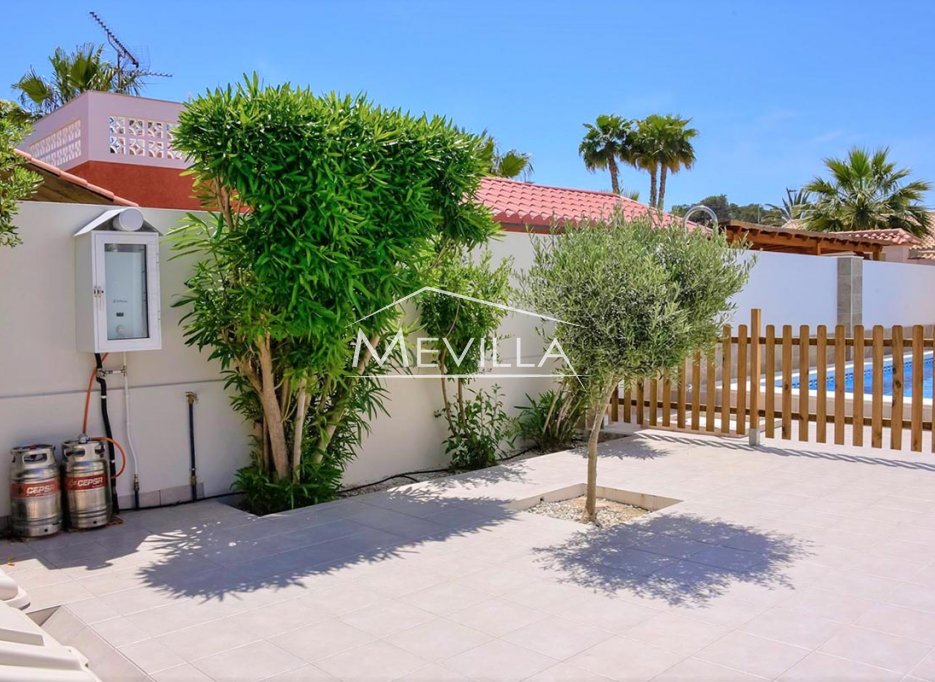 Reventes - Villa - Orihuela Costa - Cabo Roig
