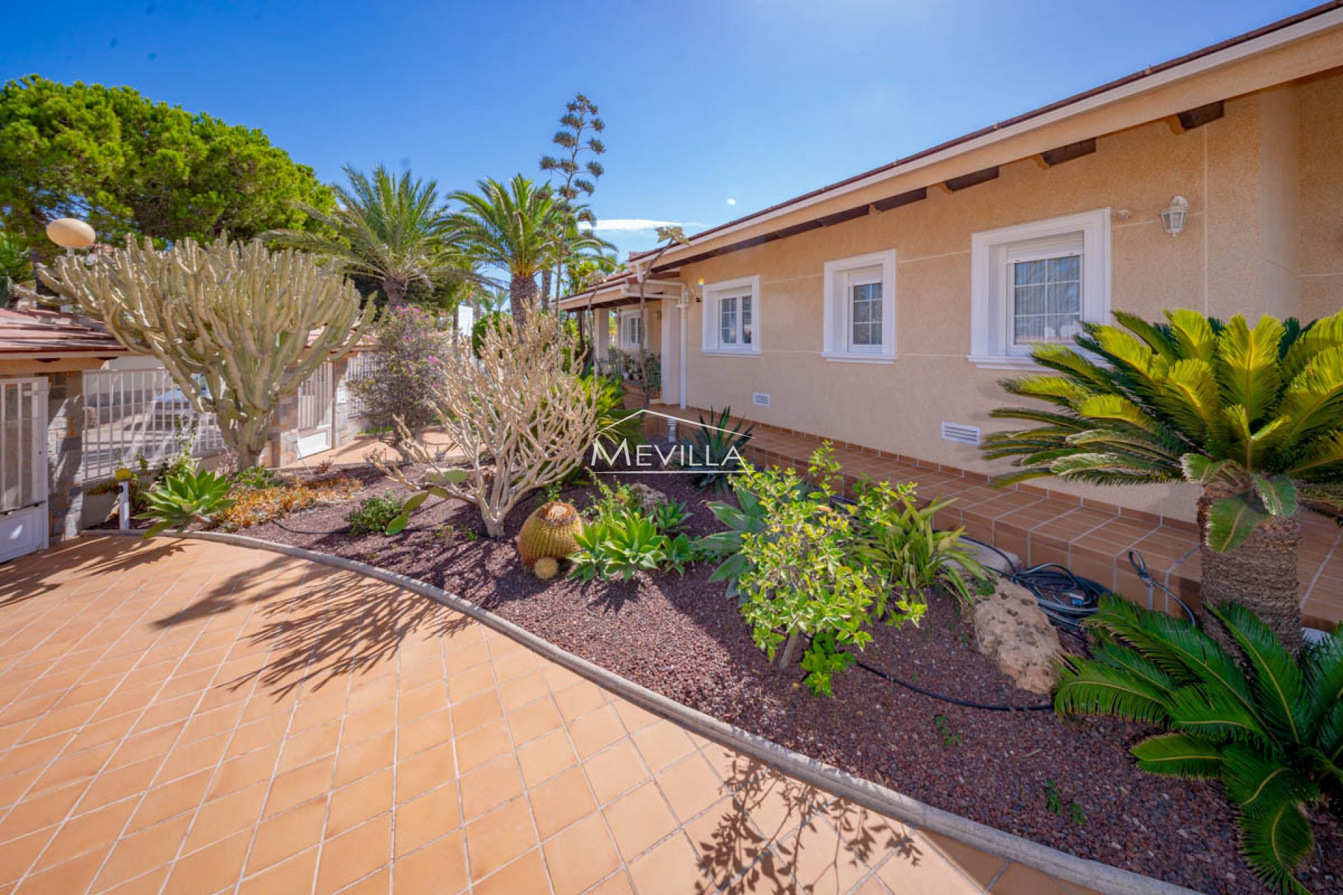 Reventes - Villa - Orihuela Costa - Cabo Roig