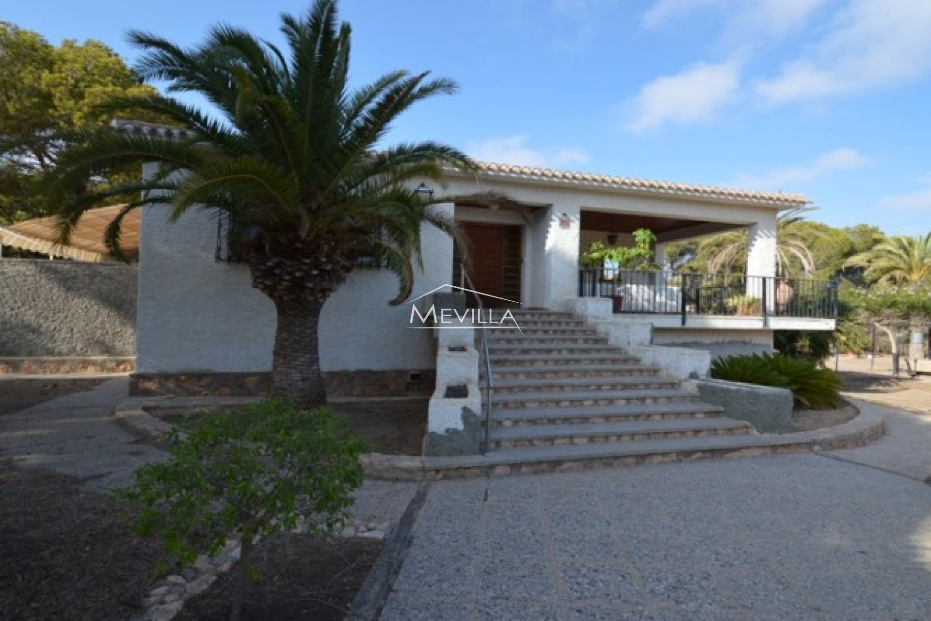 Reventes - Villa - Orihuela Costa - Campoamor