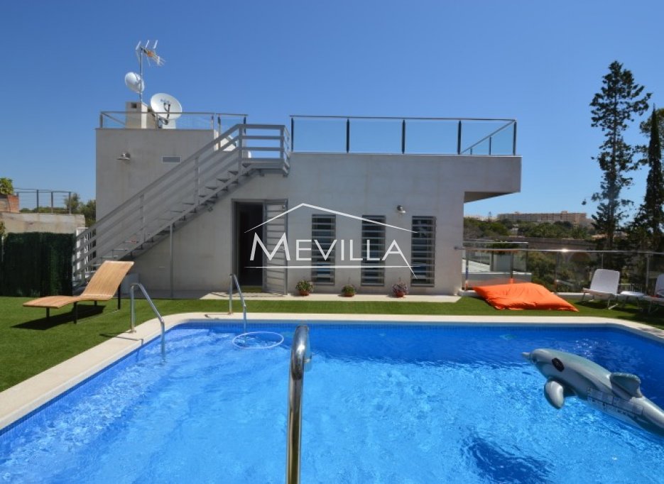 Reventes - Villa - Orihuela Costa - Campoamor