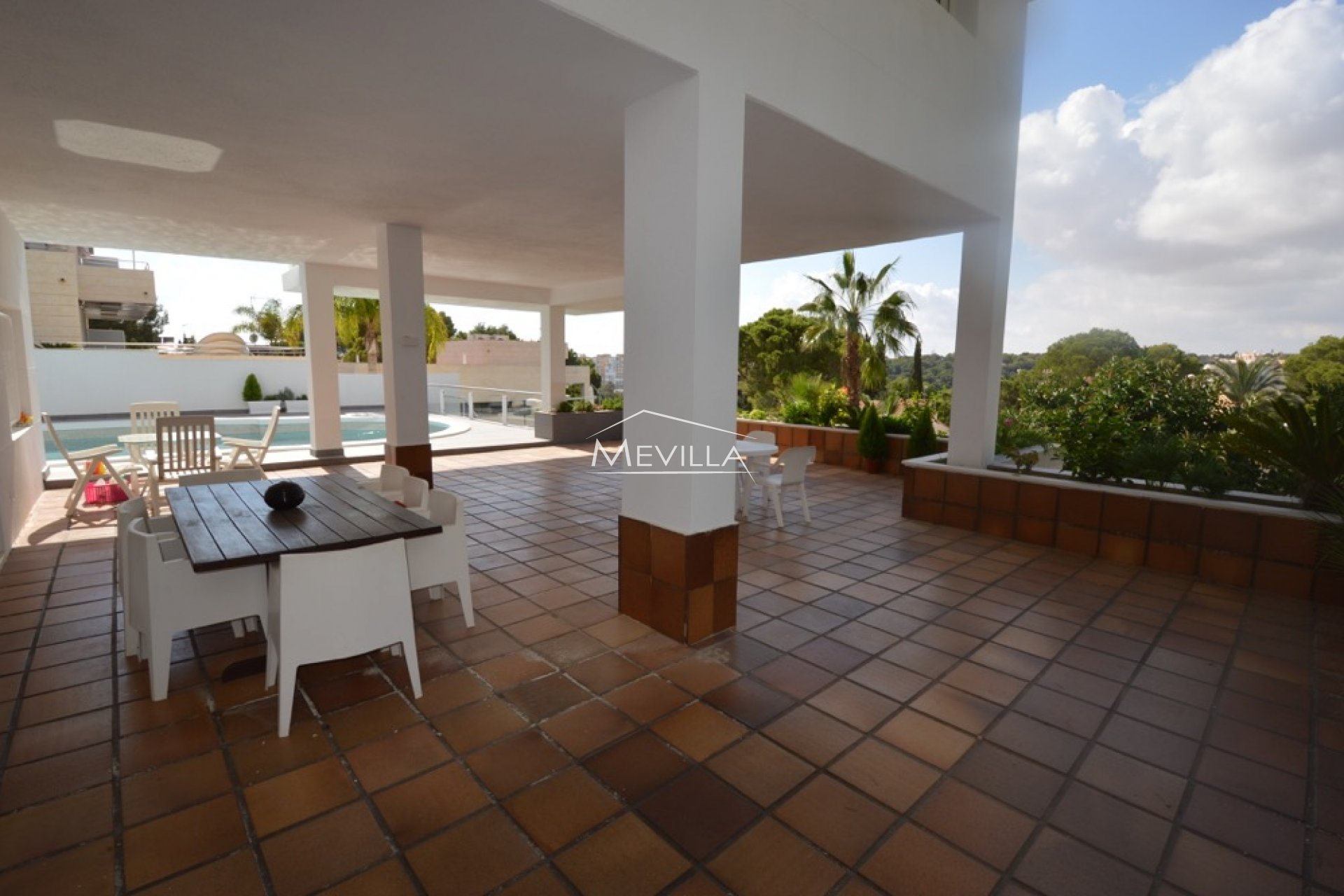 Reventes - Villa - Orihuela Costa - Campoamor