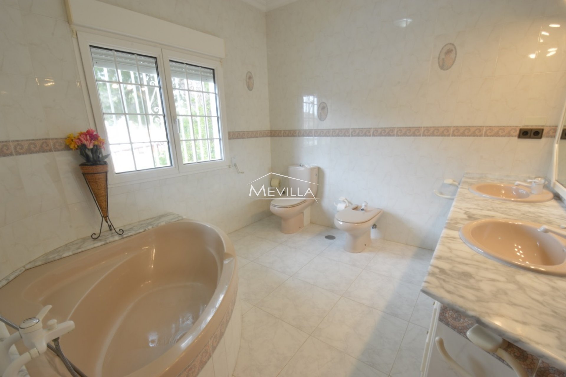 Reventes - Villa - Orihuela Costa - Campoamor