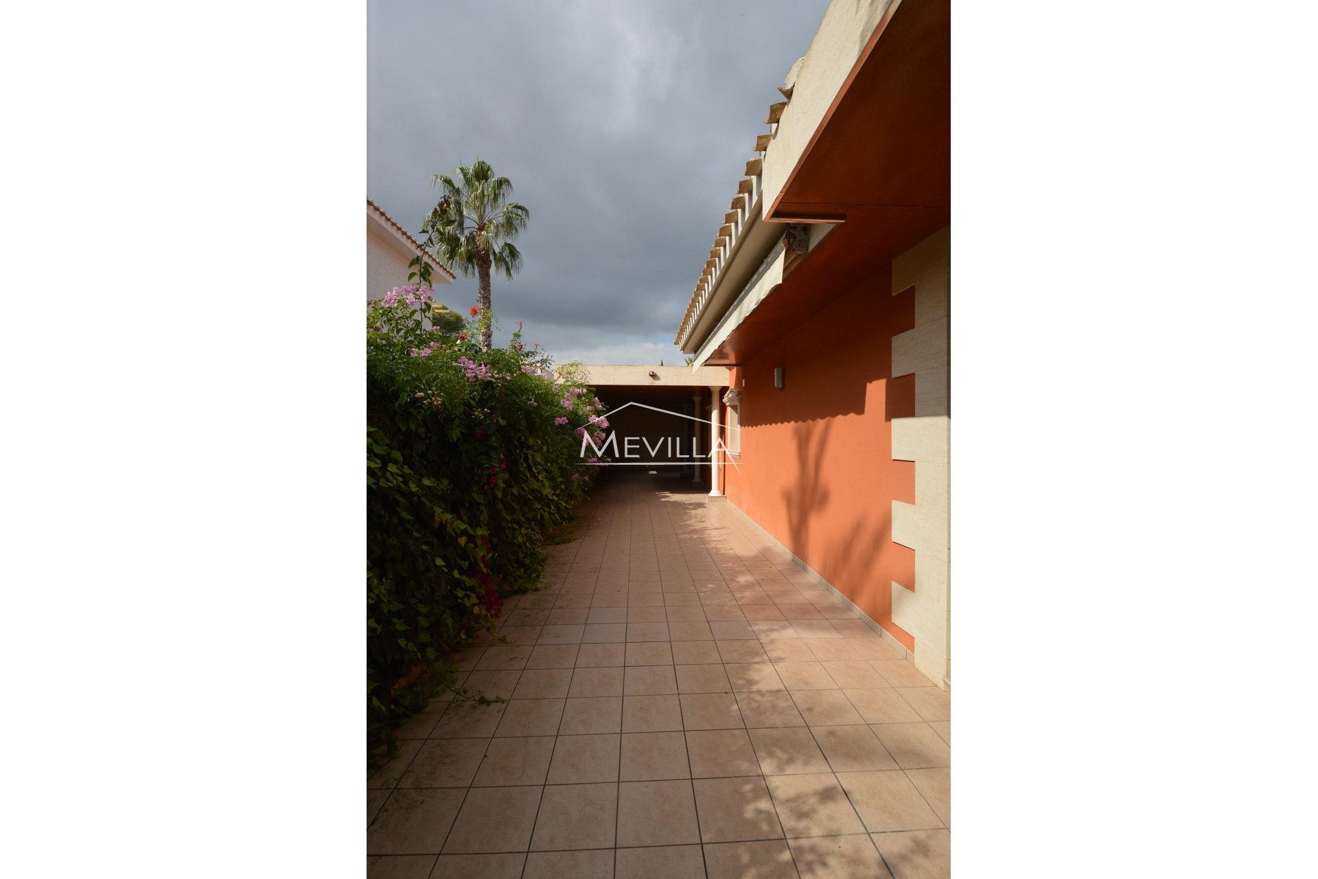 Reventes - Villa - Orihuela Costa - Campoamor