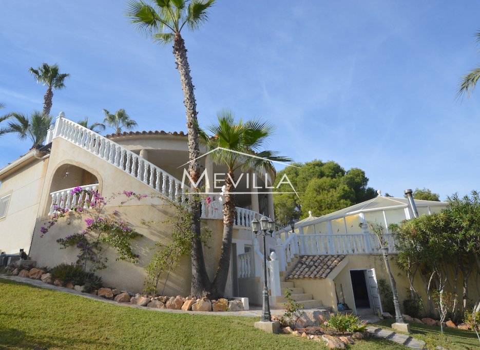 Reventes - Villa - Orihuela Costa - Campoamor