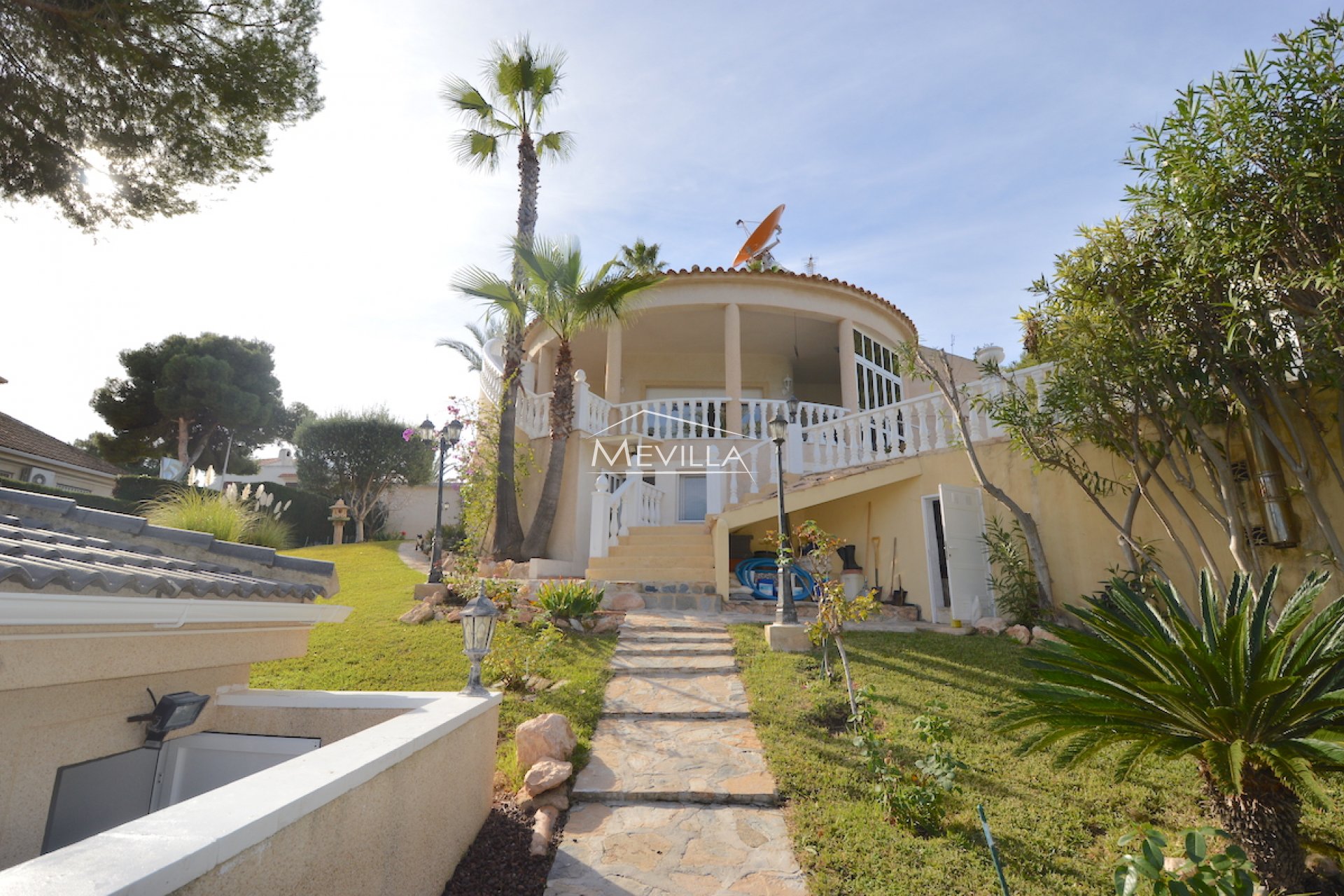Reventes - Villa - Orihuela Costa - Campoamor