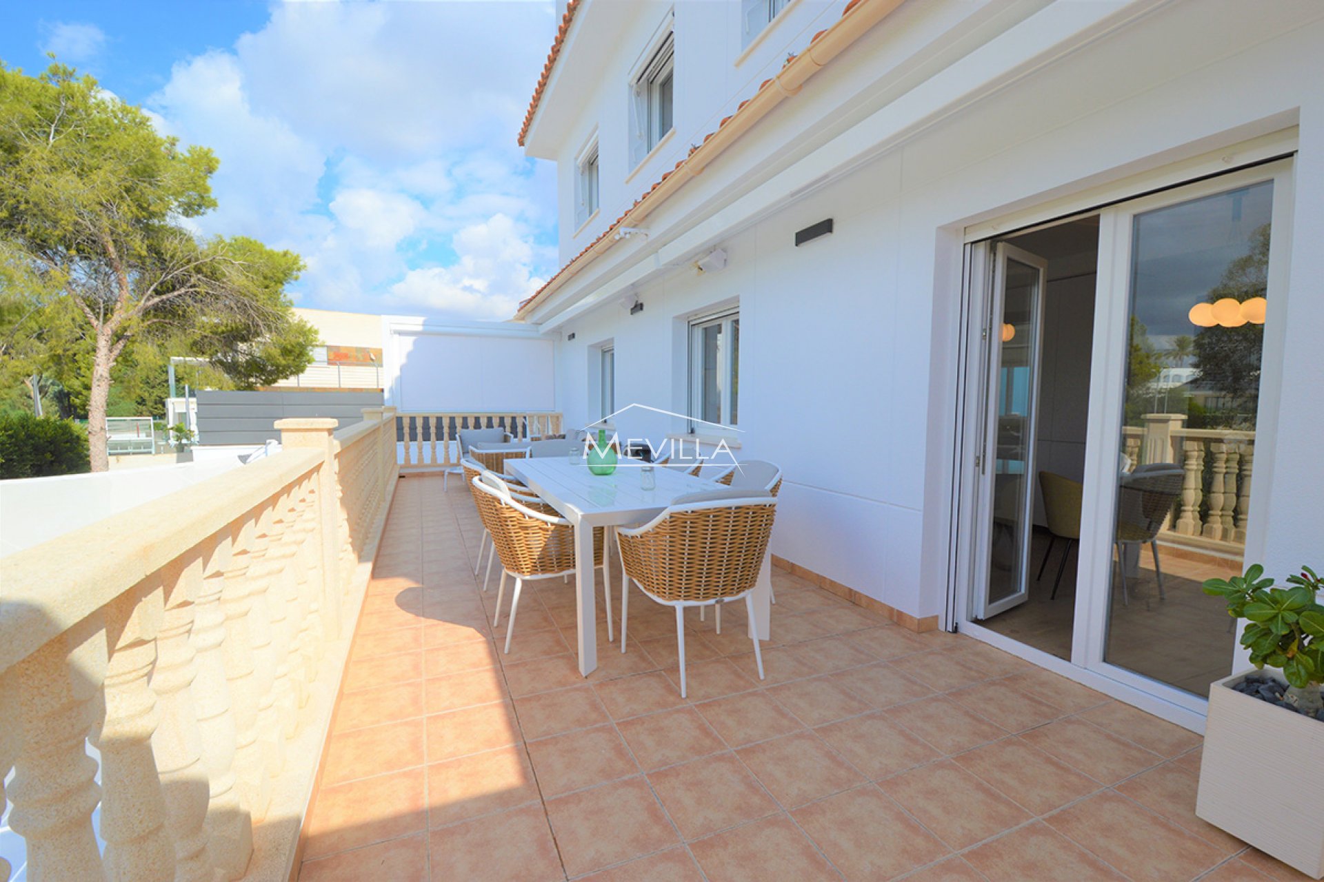 Reventes - Villa - Orihuela Costa - Campoamor