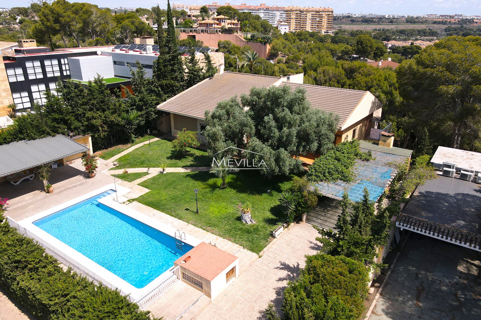 Reventes - Villa - Orihuela Costa - Campoamor
