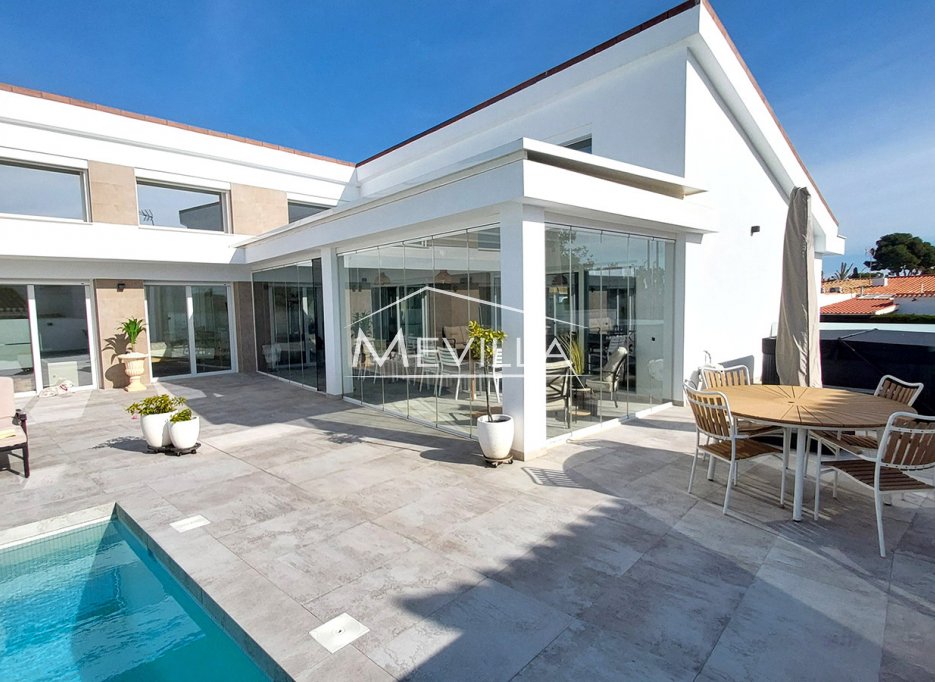 Reventes - Villa - Orihuela Costa - Campoamor