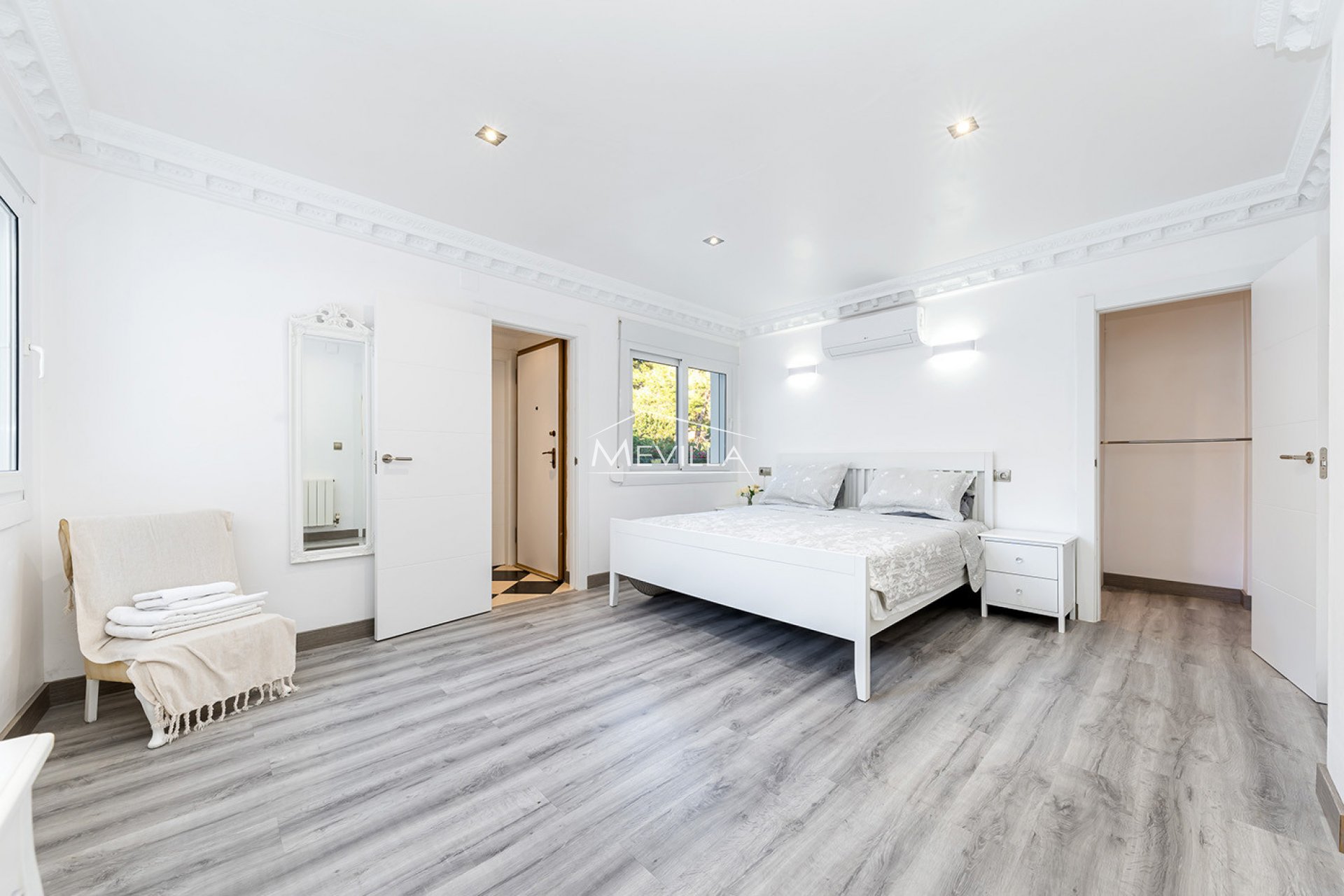 Reventes - Villa - Orihuela Costa - Campoamor