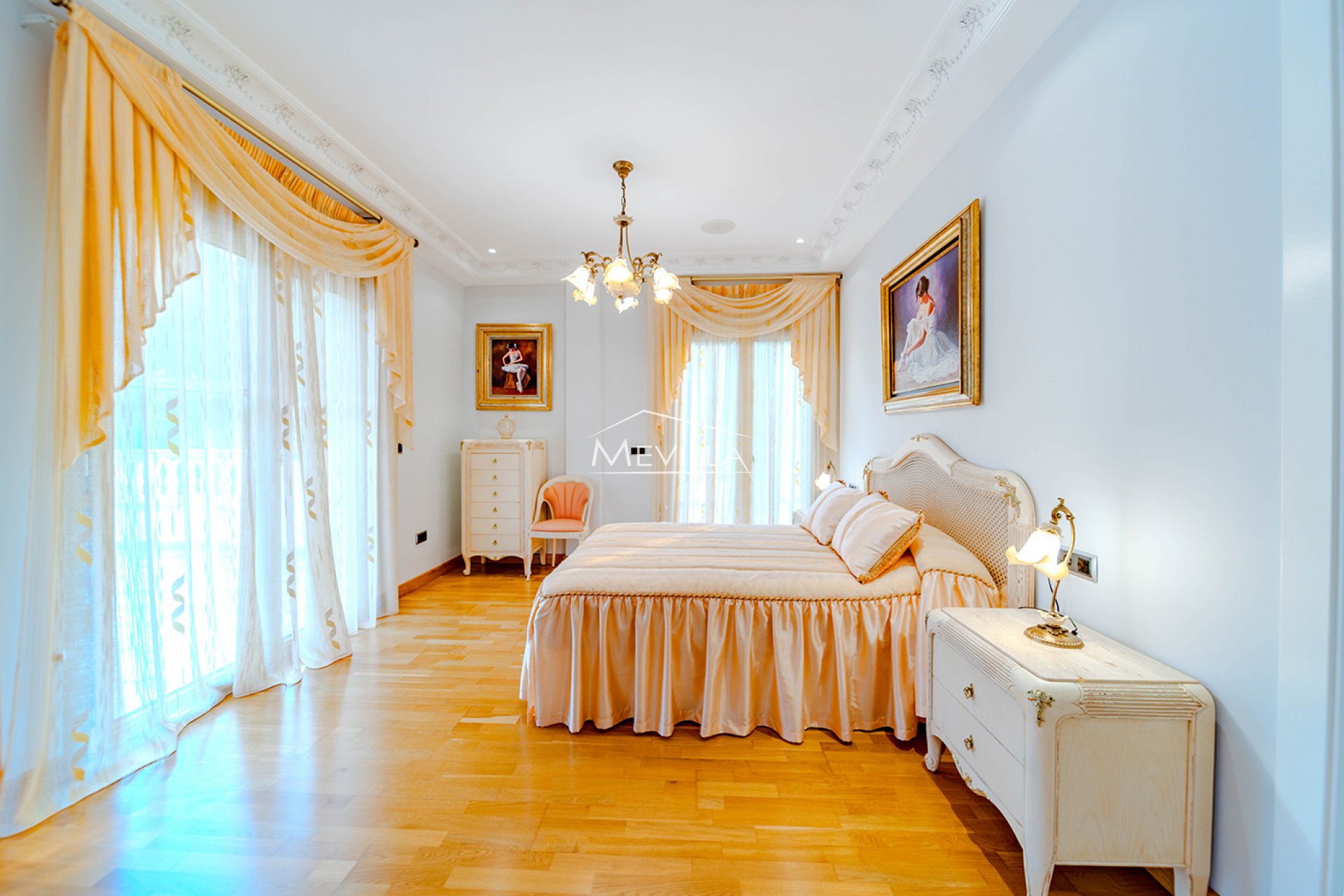 Reventes - Villa - Orihuela Costa - Campoamor