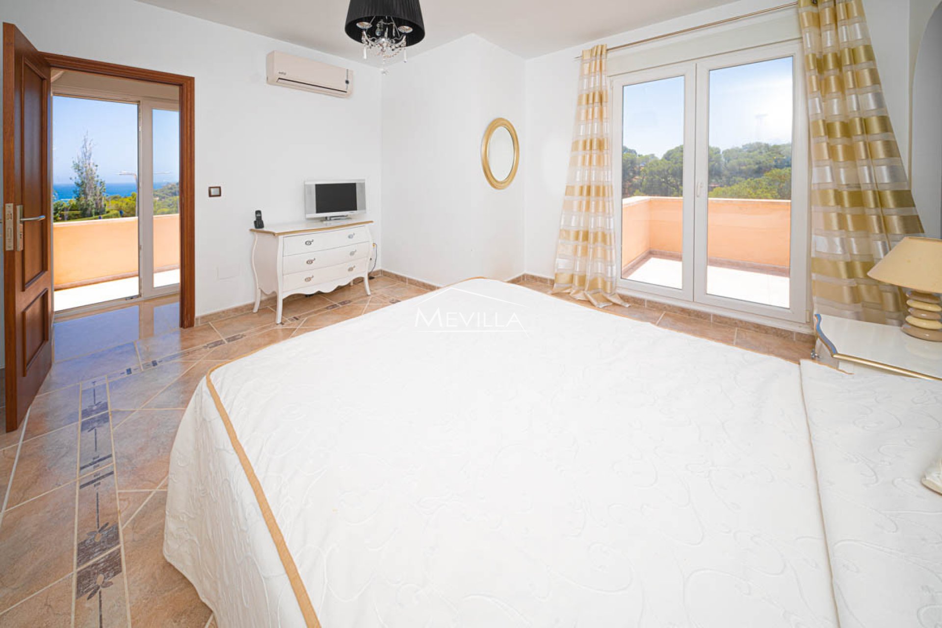 Reventes - Villa - Orihuela Costa - Campoamor