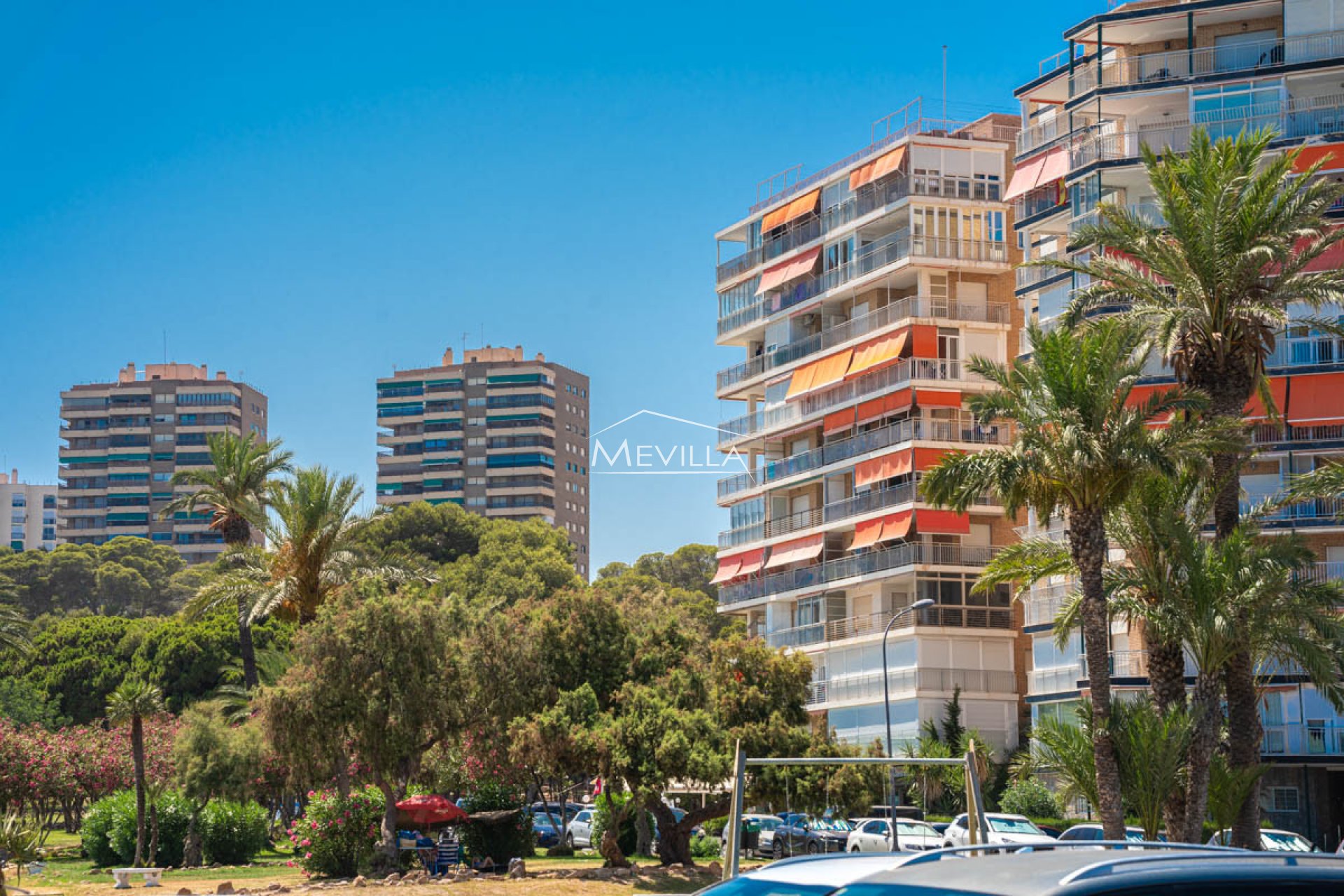 Reventes - Villa - Orihuela Costa - Campoamor