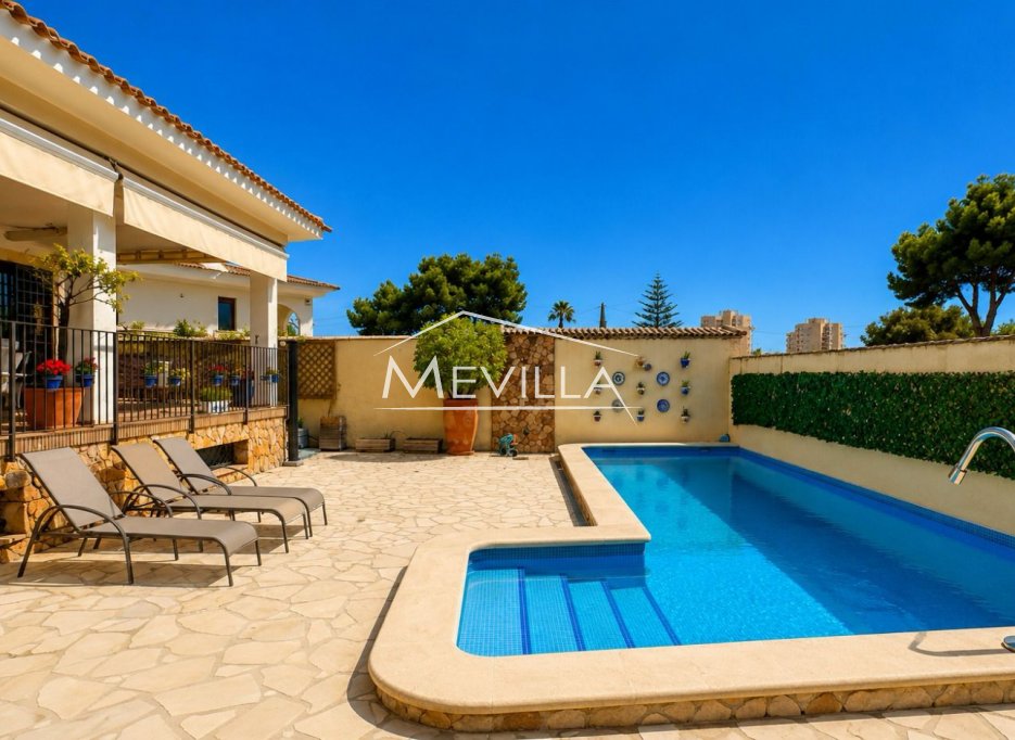 Reventes - Villa - Orihuela Costa - Campoamor