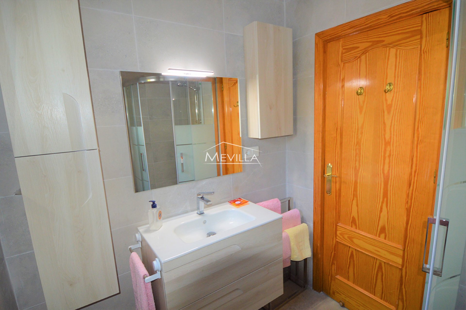 Reventes - Villa - Orihuela Costa - La Zenia