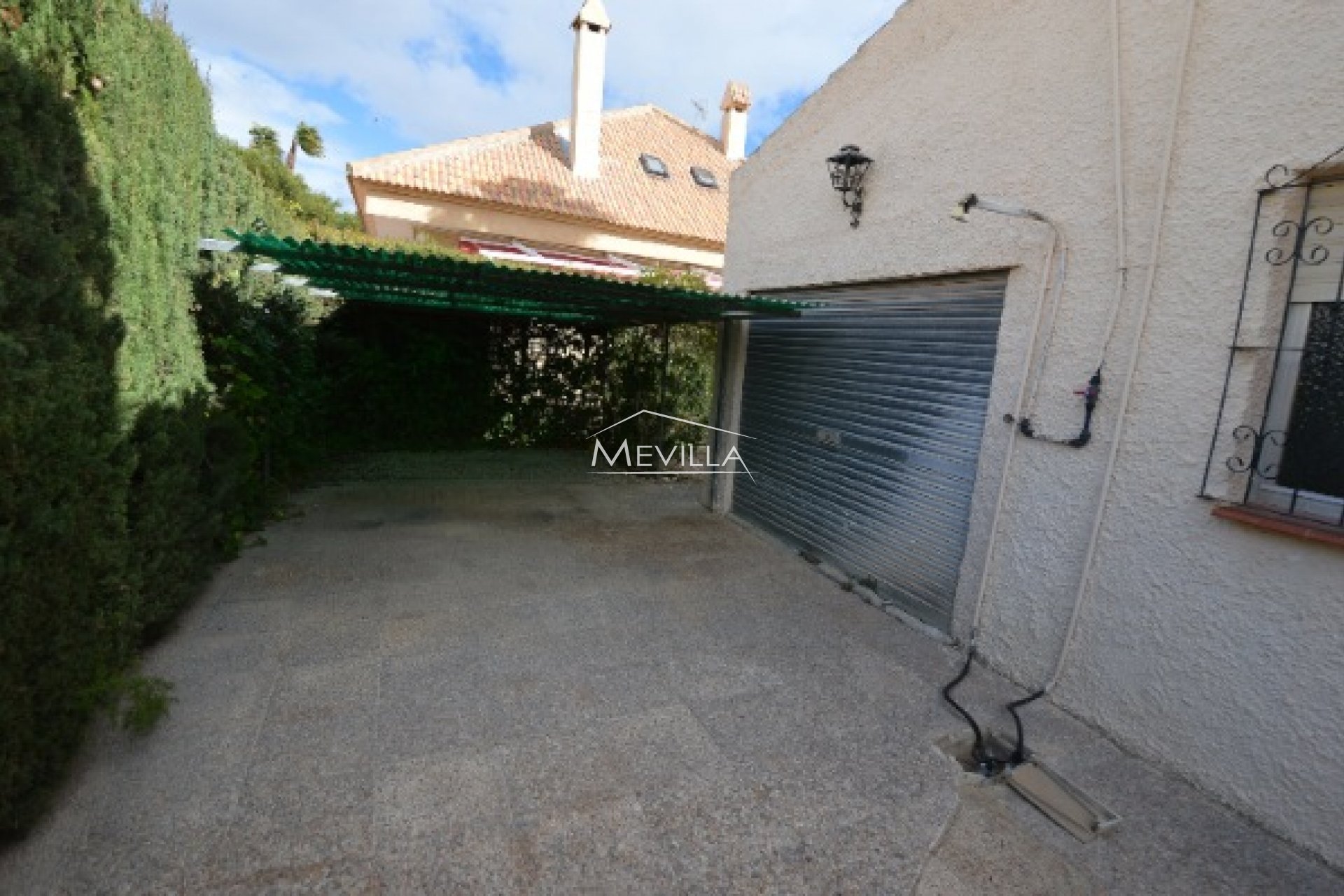 Reventes - Villa - Orihuela Costa - La Zenia