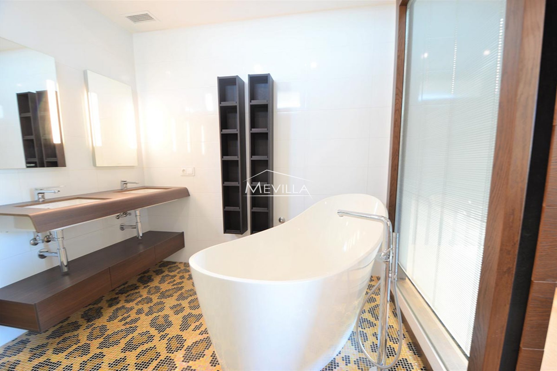 Reventes - Villa - Orihuela Costa - La Zenia