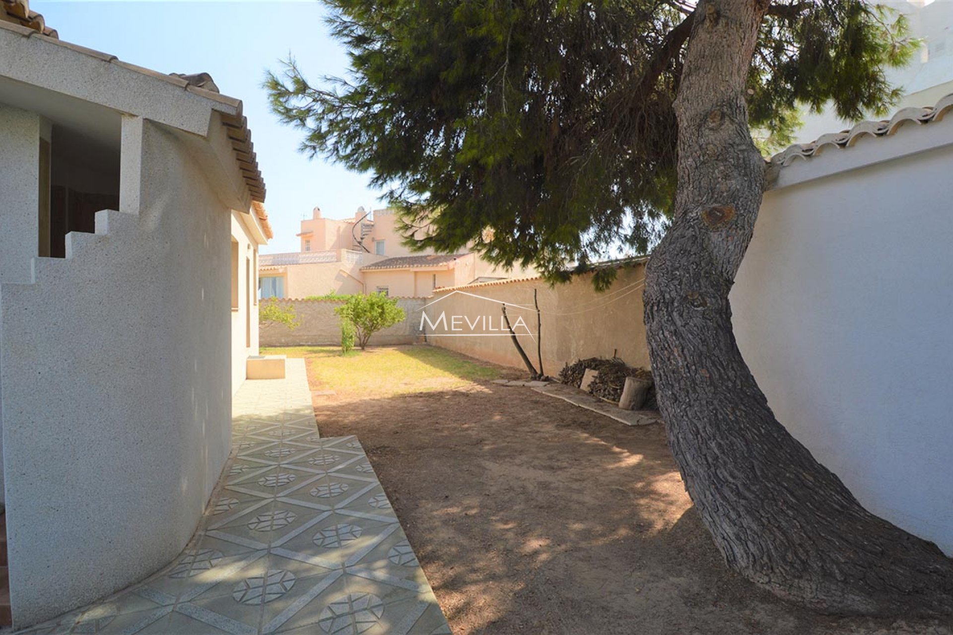 Reventes - Villa - Orihuela Costa - La Zenia