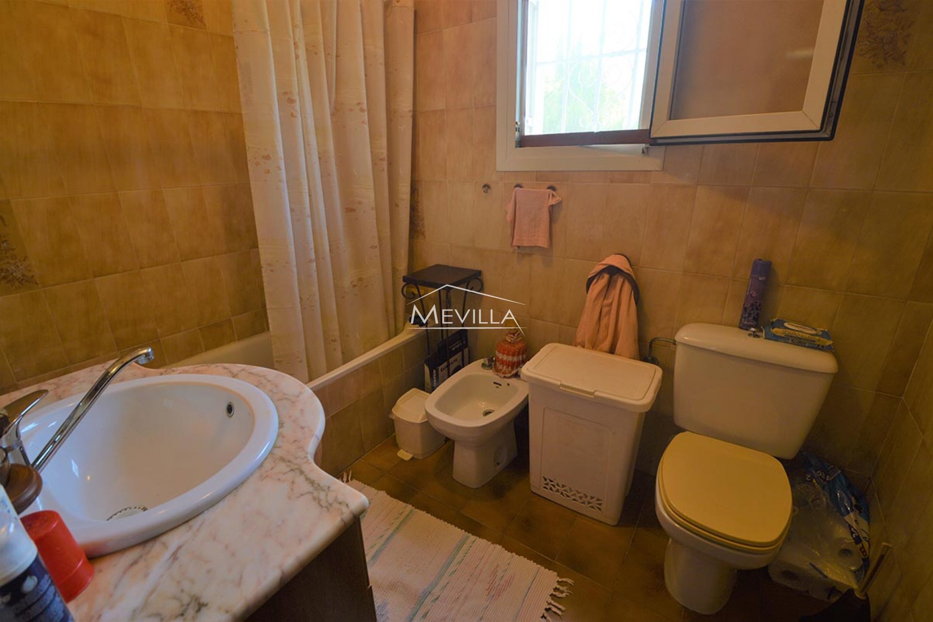 Reventes - Villa - Orihuela Costa - La Zenia