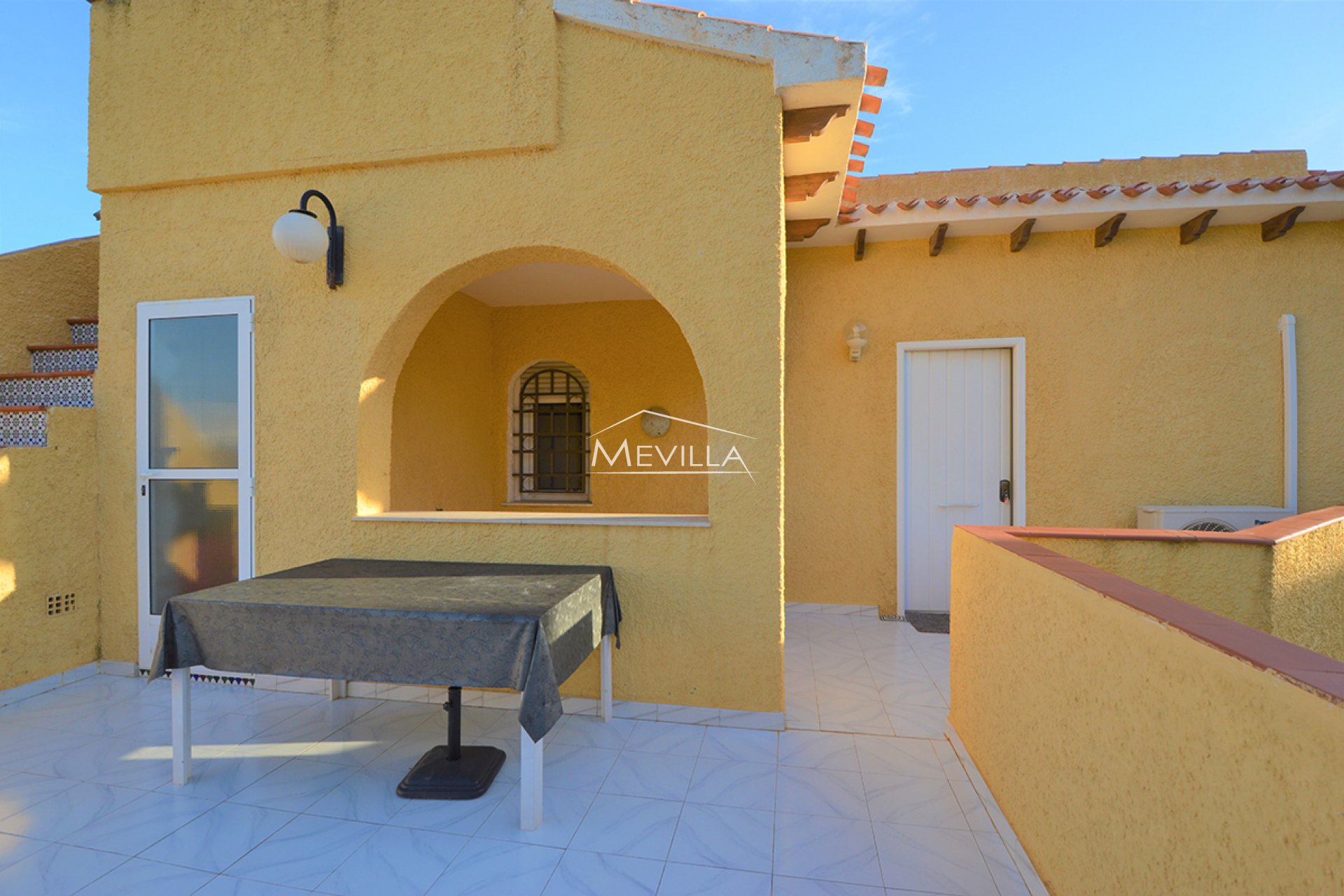 Reventes - Villa - Orihuela Costa - La Zenia