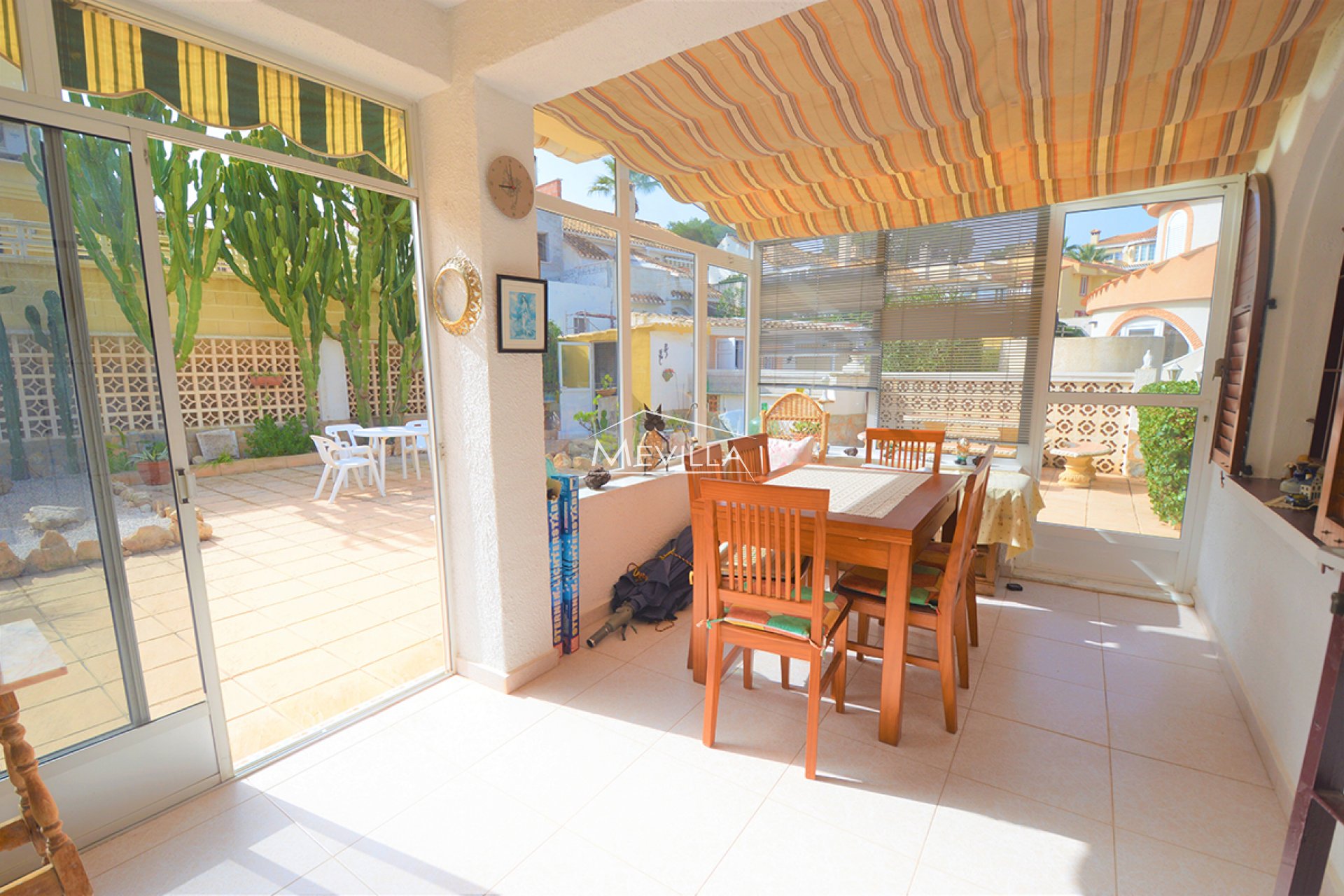 Reventes - Villa - Orihuela Costa - La Zenia