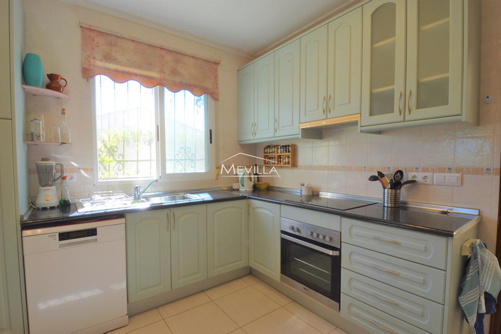 Reventes - Villa - Orihuela Costa - La Zenia