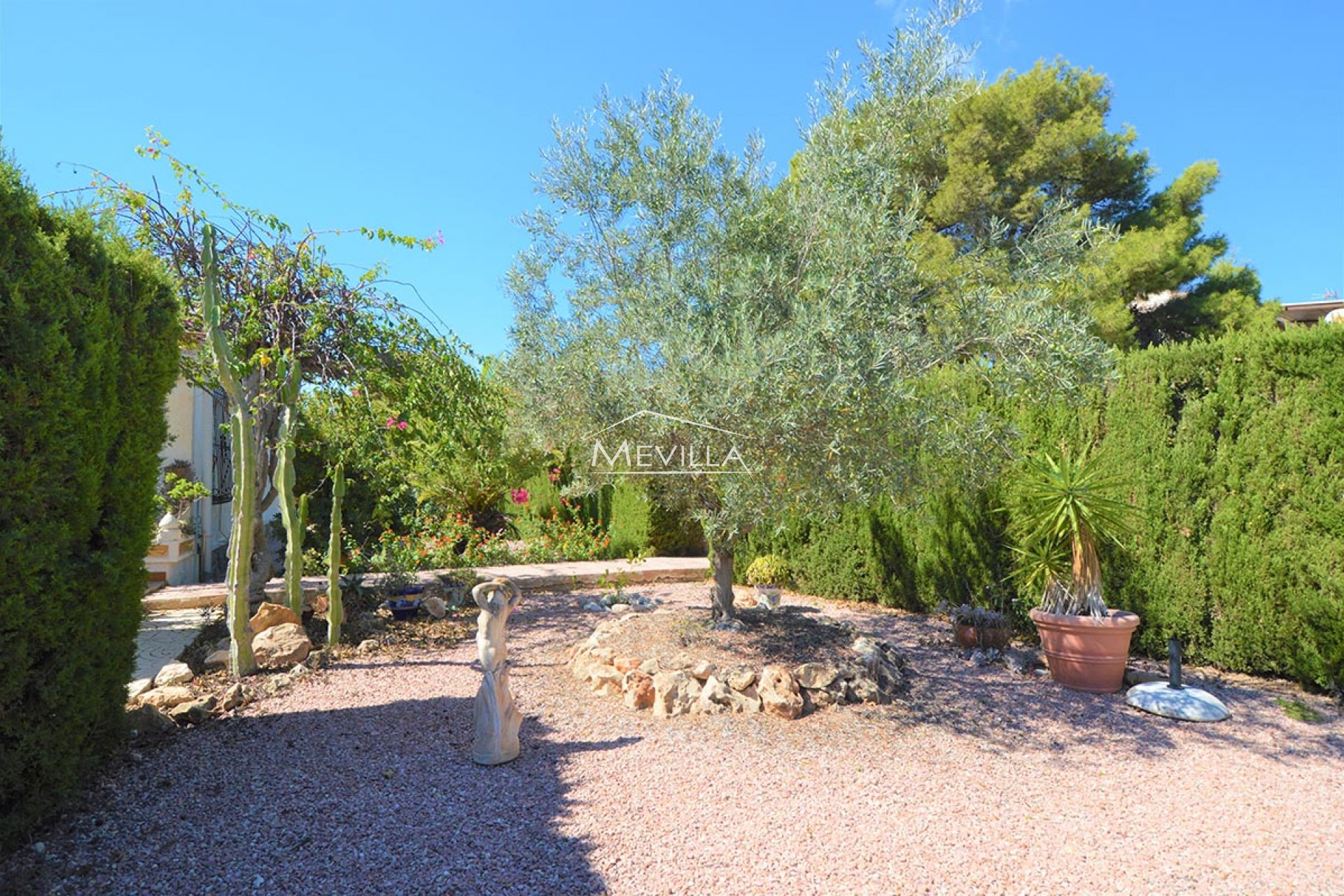 Reventes - Villa - Orihuela Costa - La Zenia