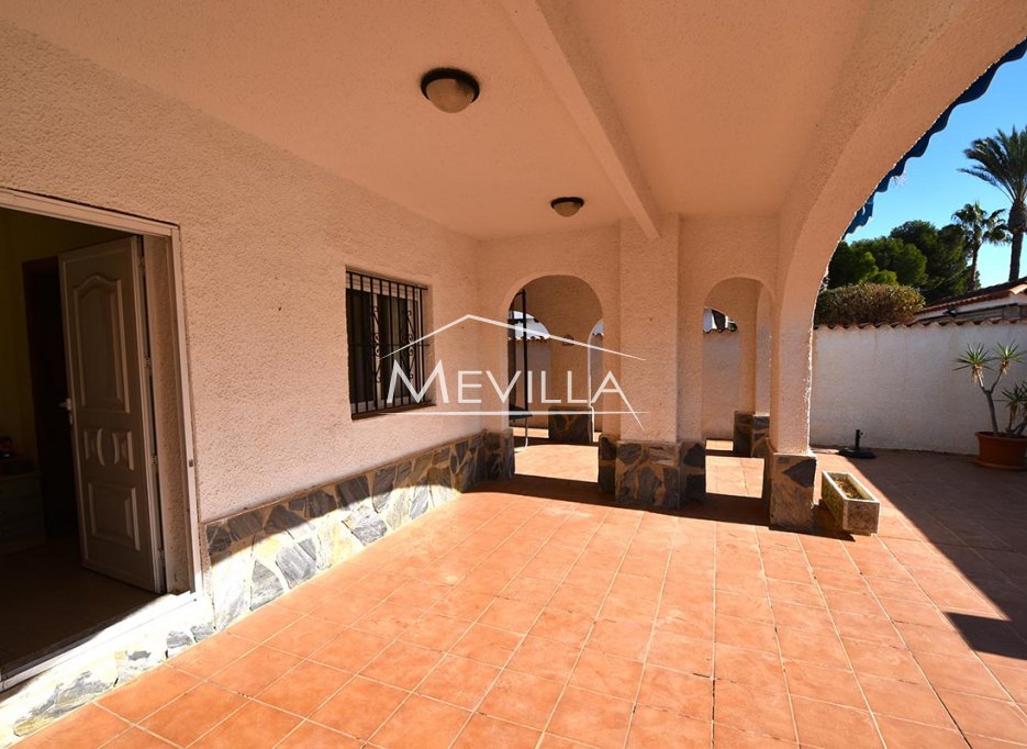 Reventes - Villa - Orihuela Costa - La Zenia