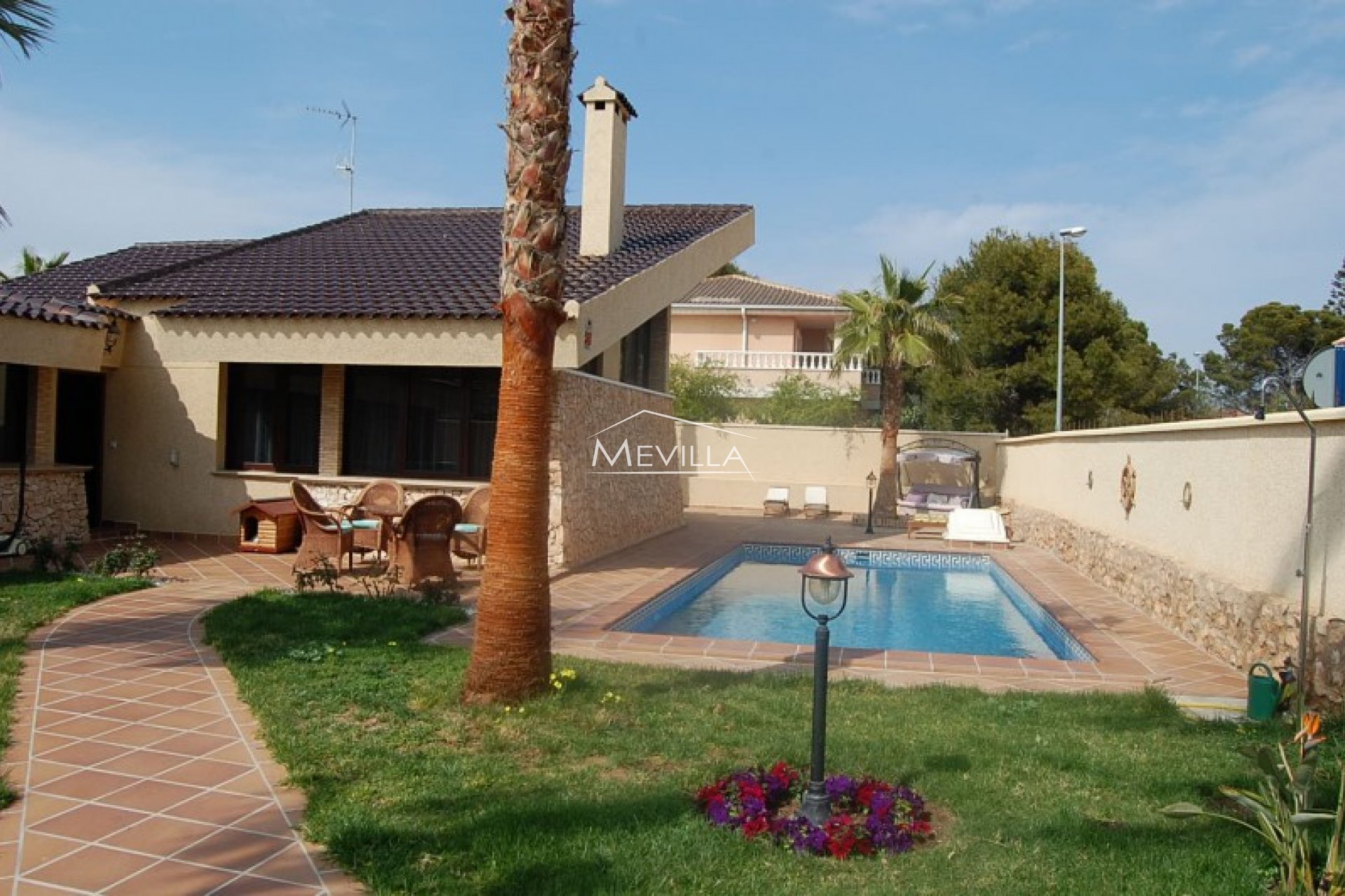 Reventes - Villa - Orihuela Costa - La Zenia