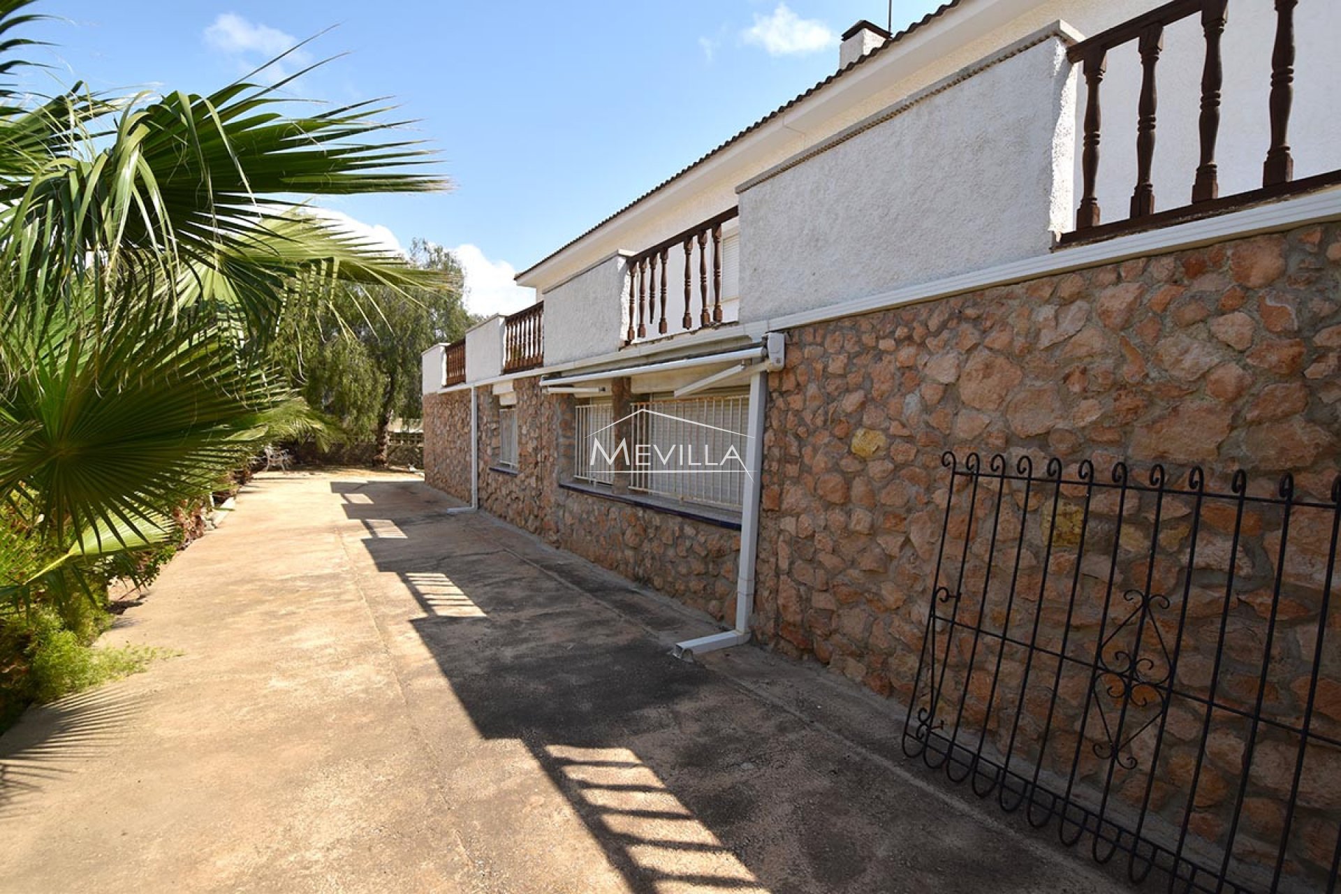 Reventes - Villa - Orihuela Costa - La Zenia